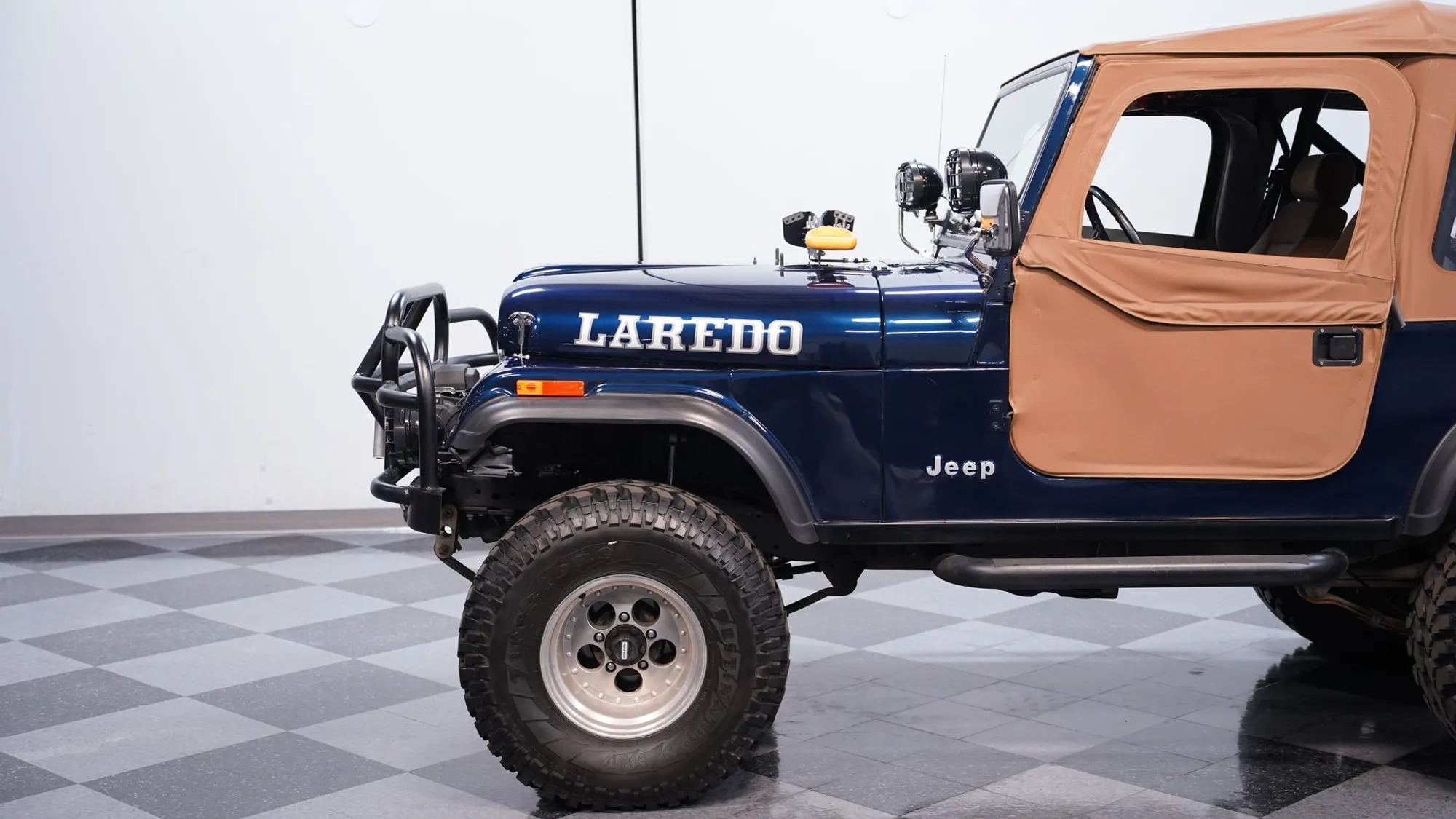 1985 Jeep CJ-7 Laredo