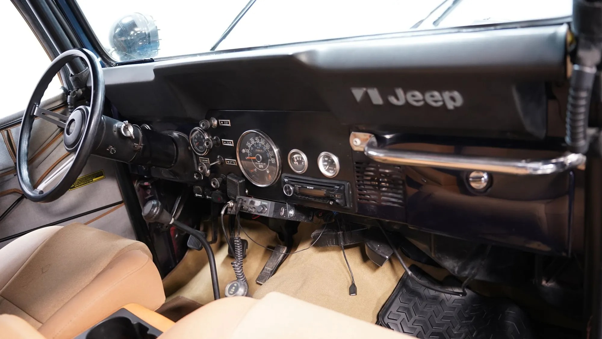 1985 Jeep CJ-7 Laredo