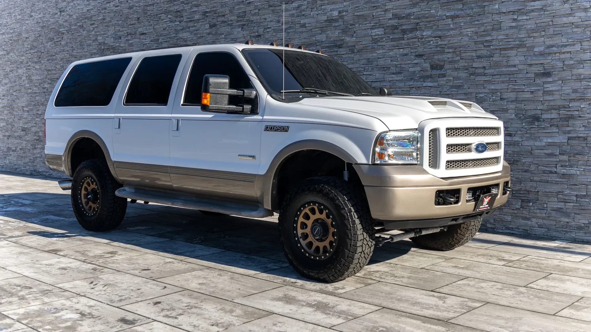 2005 Ford Excursion Eddie Bauer