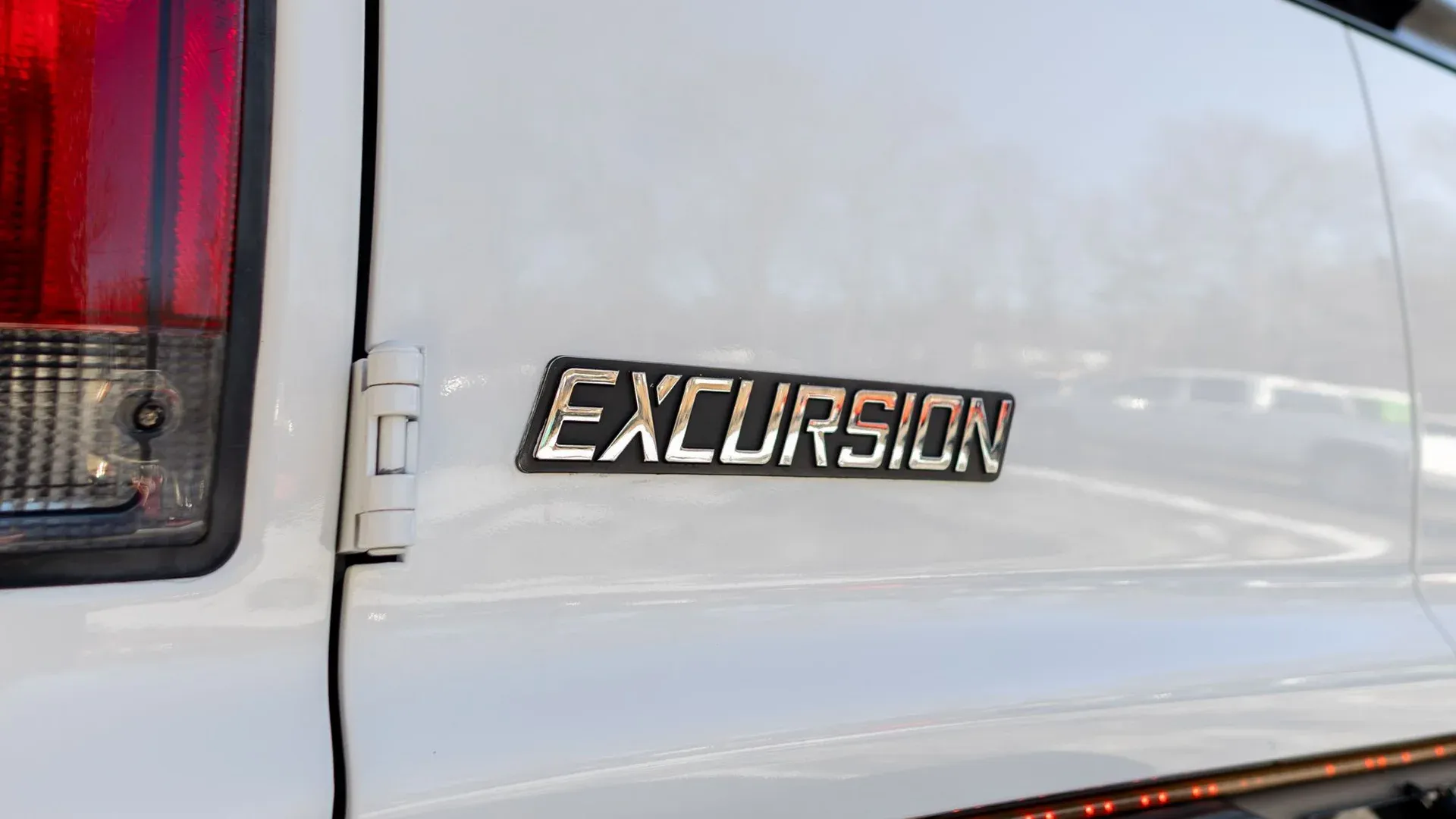 2005 Ford Excursion Eddie Bauer