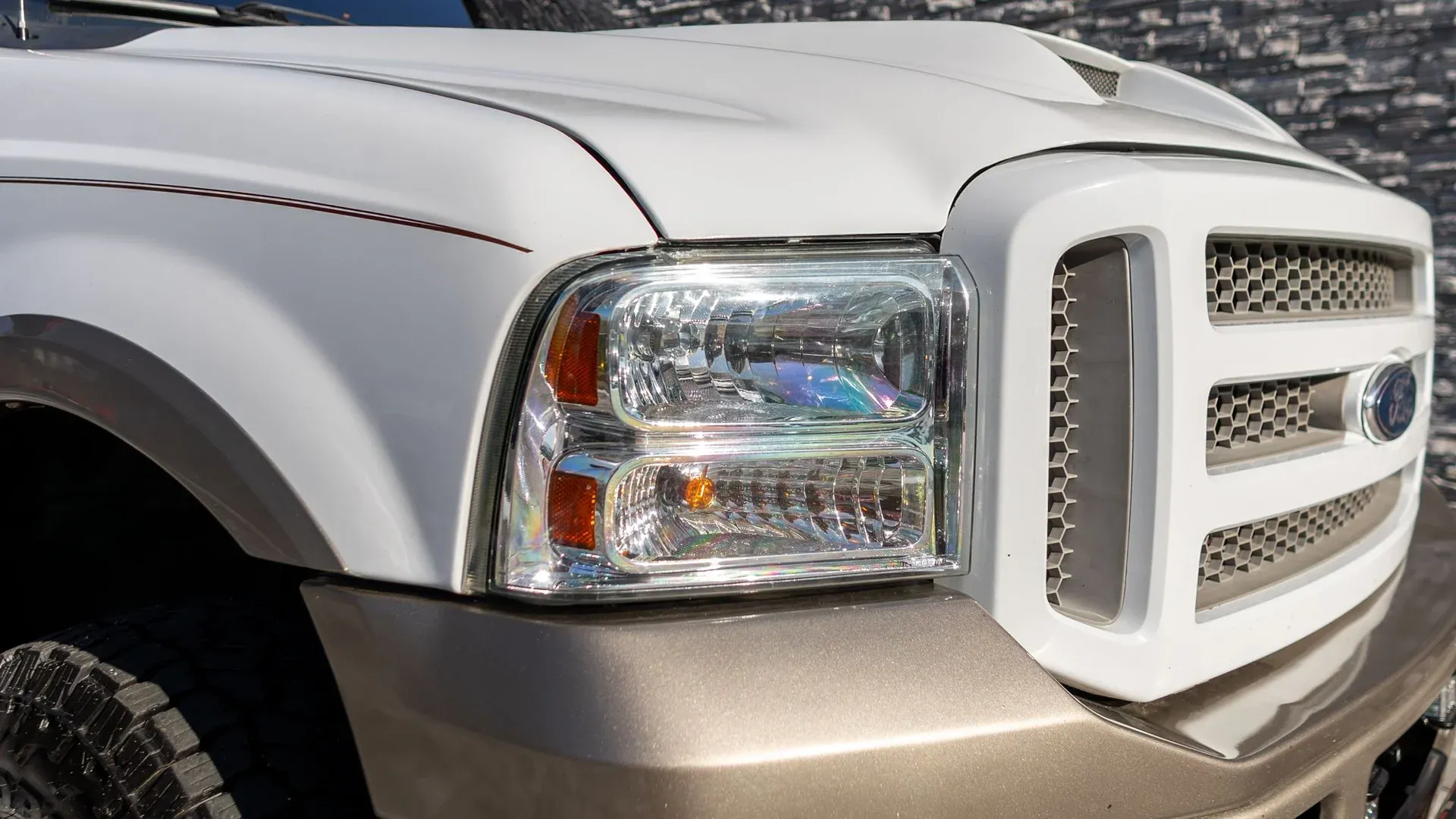 2005 Ford Excursion Eddie Bauer