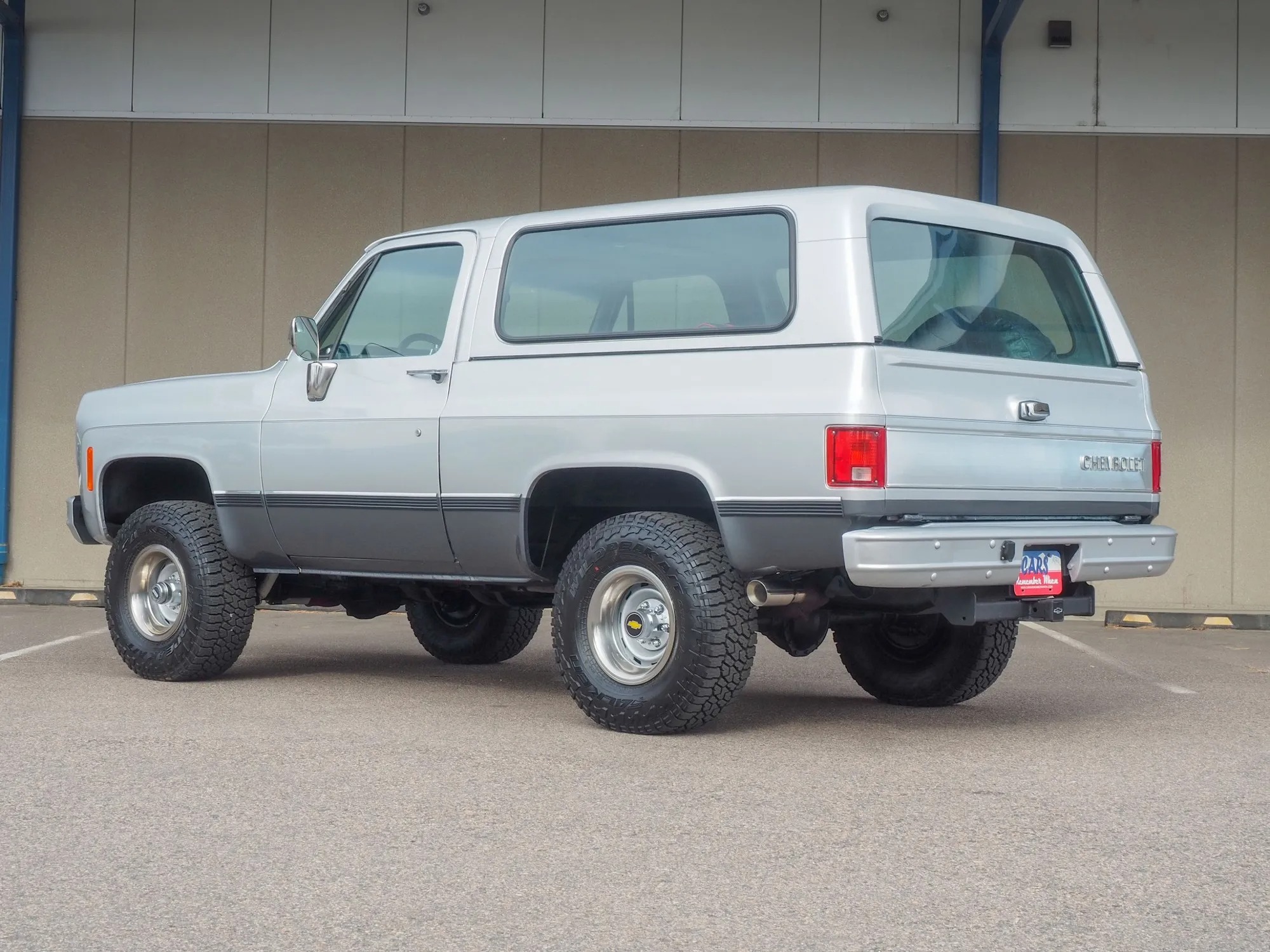 1977 Chevrolet K5 Blazer - 2