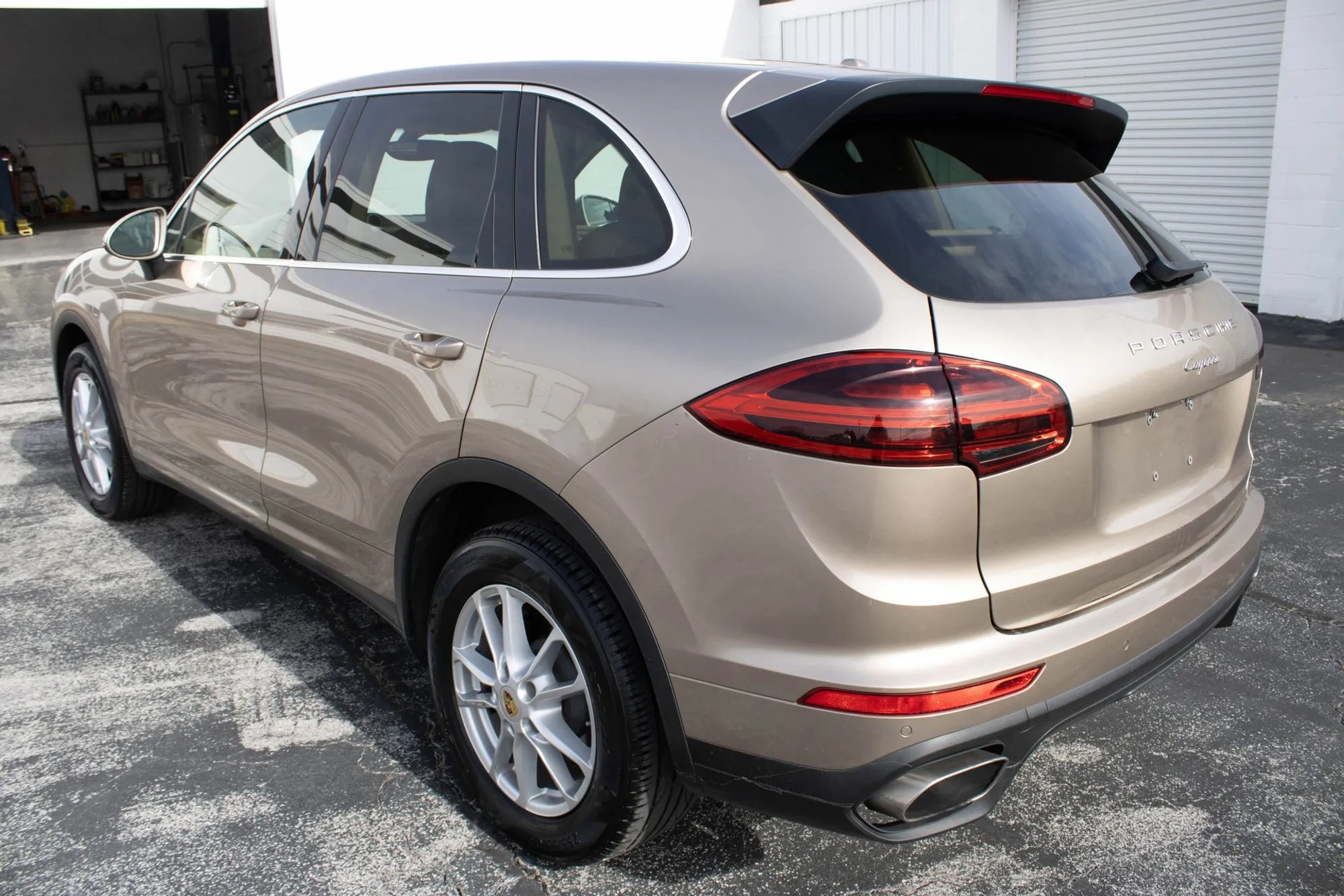 2017 Porsche Cayenne - 4