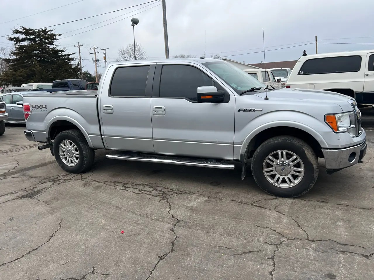 2011 Ford F-150 Lariat - 2