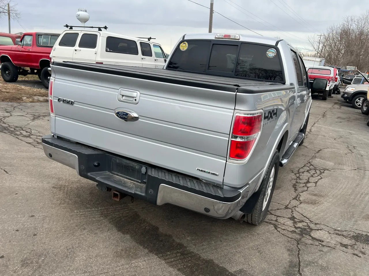 2011 Ford F-150 Lariat - 4