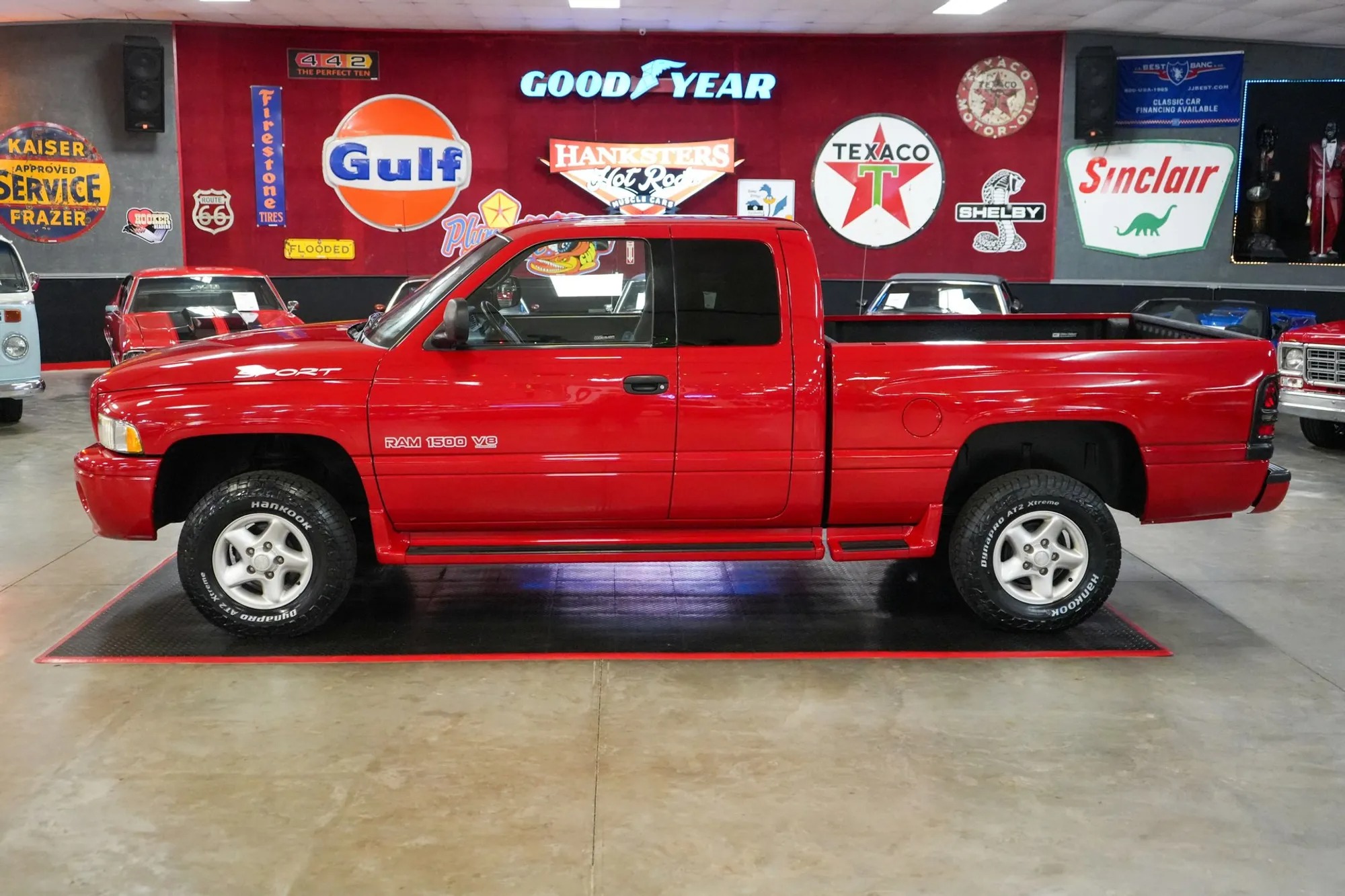 51k-Mile 2000 Dodge Ram 1500 4x4 Quad Cab Sport