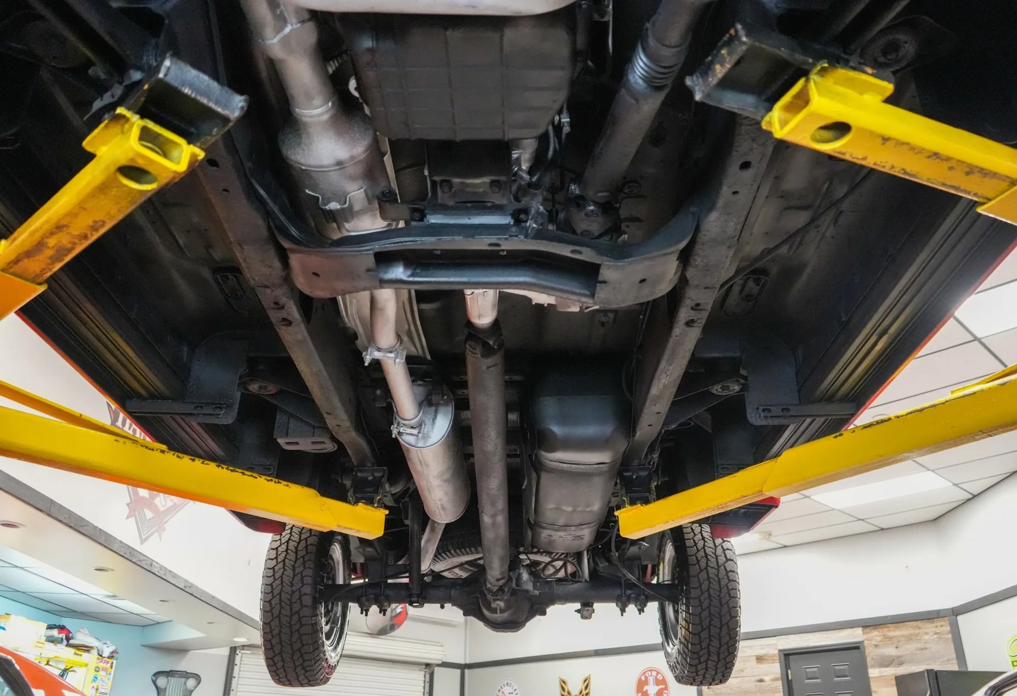 51k-Mile 2000 Dodge Ram 1500 4x4 Quad Cab Sport