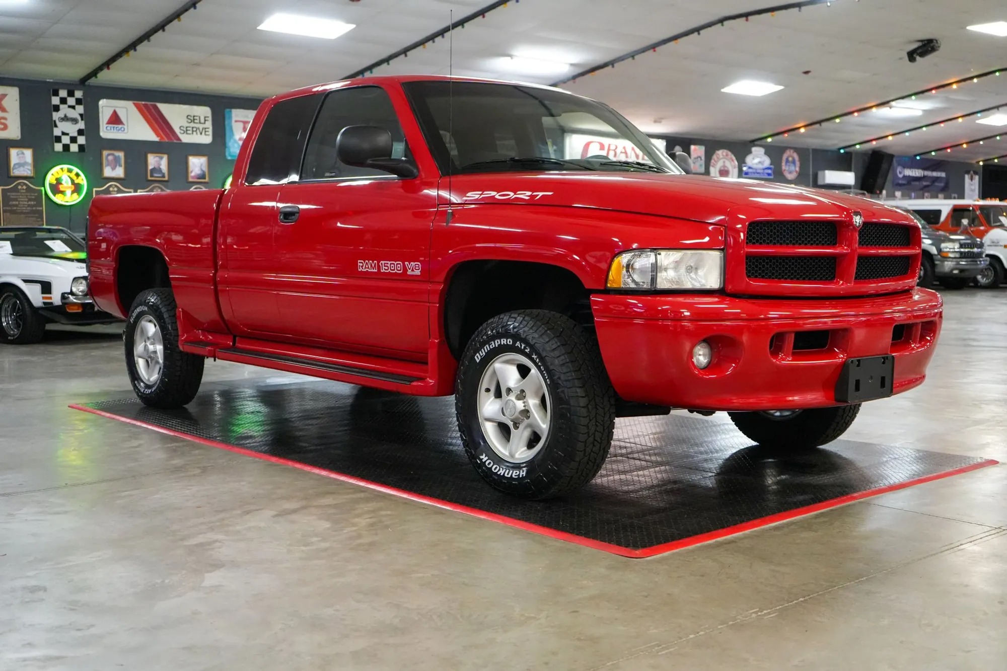 51k-Mile 2000 Dodge Ram 1500 4x4 Quad Cab Sport