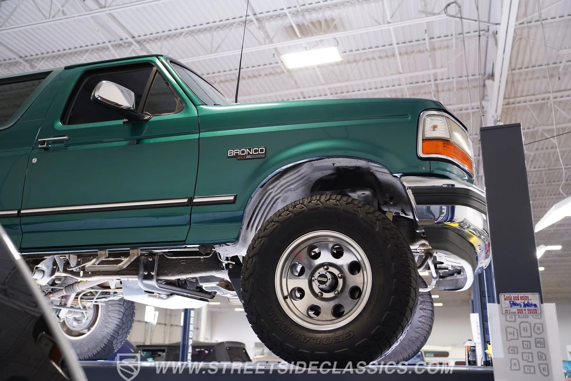 1996 Ford Bronco XLT 4×4