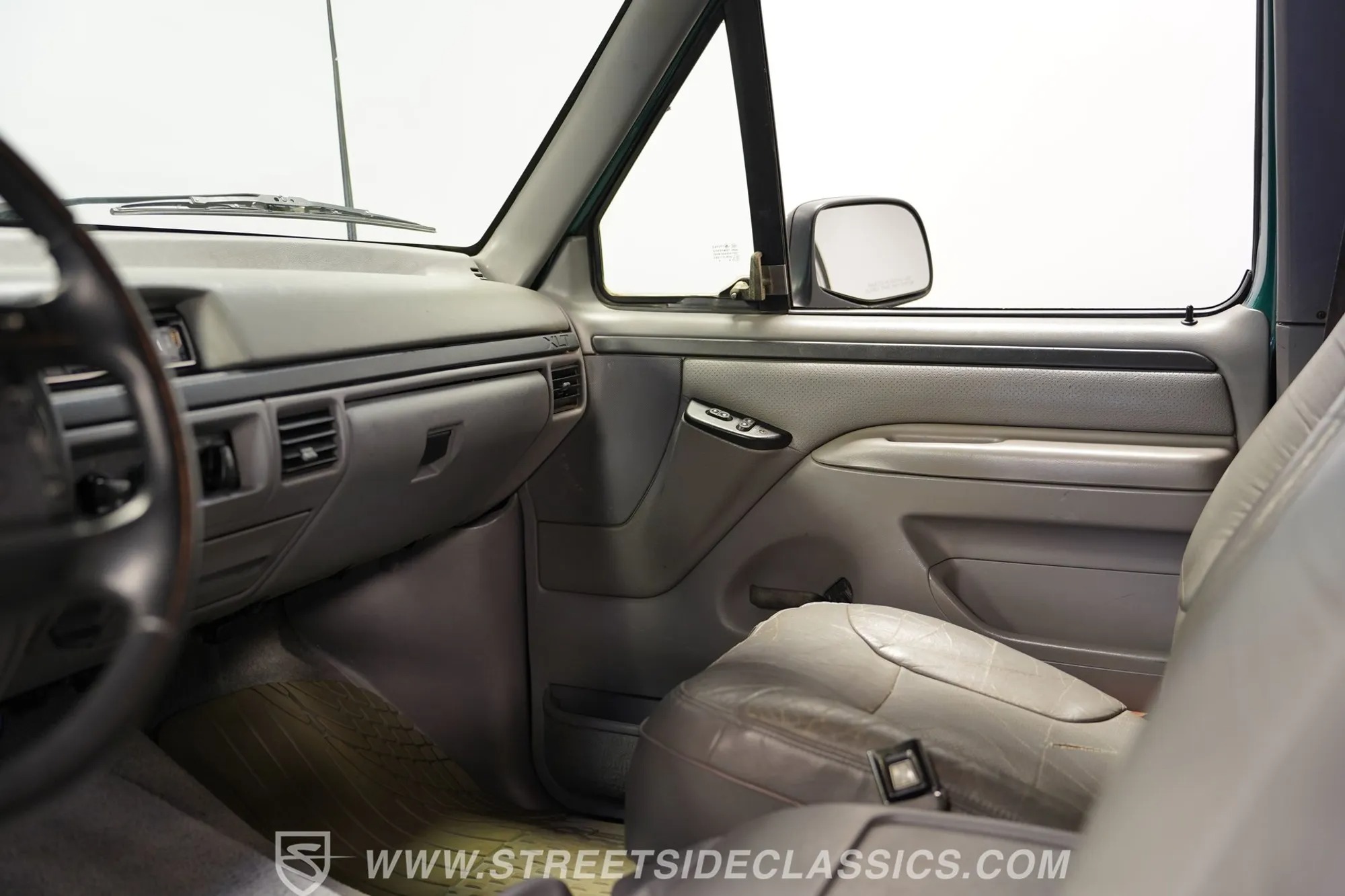 1996 Ford Bronco XLT 4×4