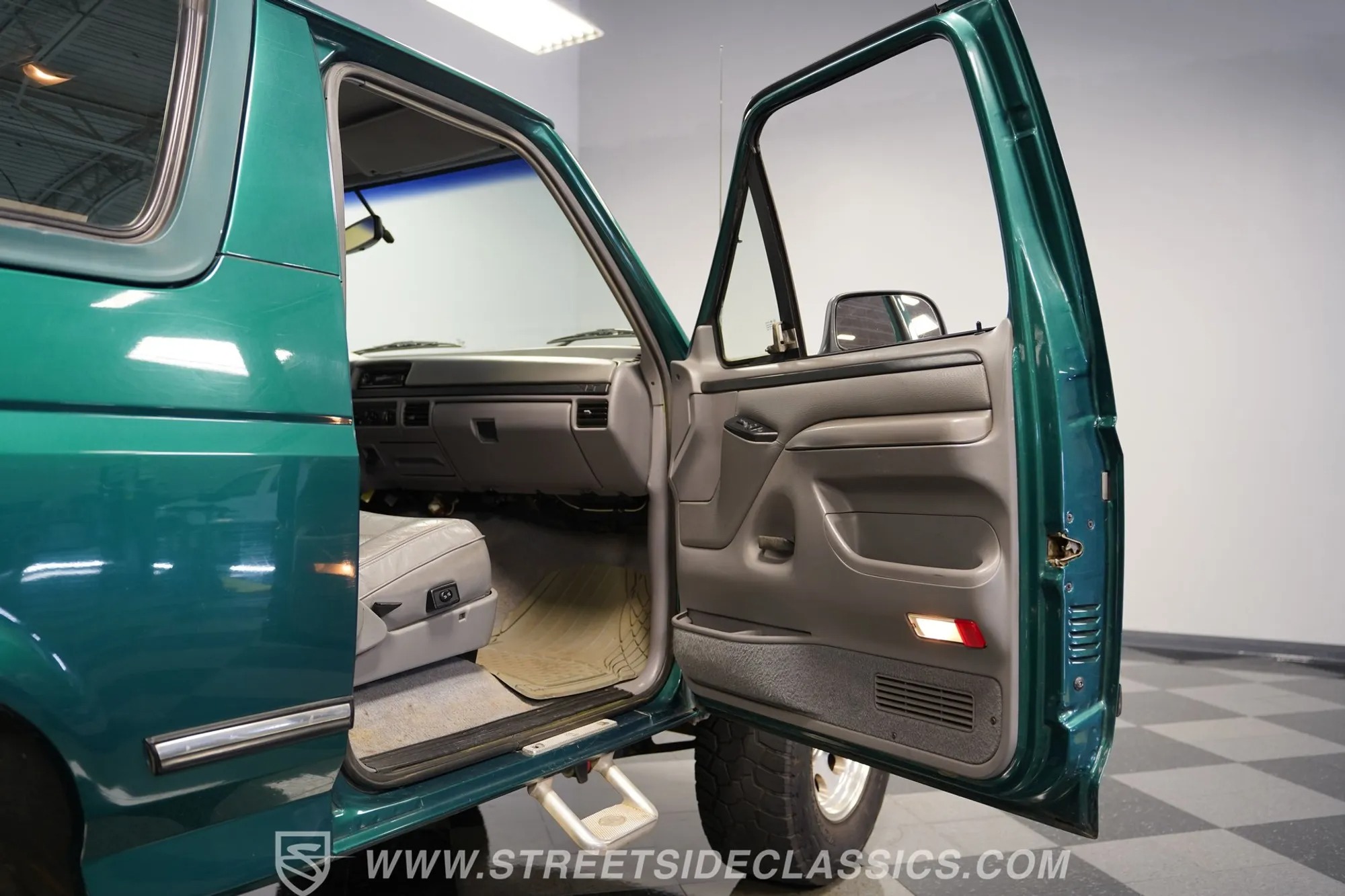 1996 Ford Bronco XLT 4×4