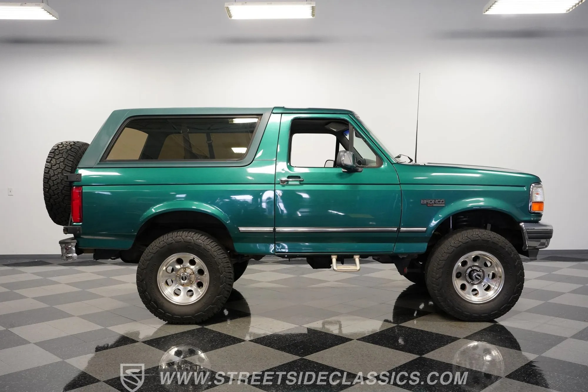 1996 Ford Bronco XLT 4×4