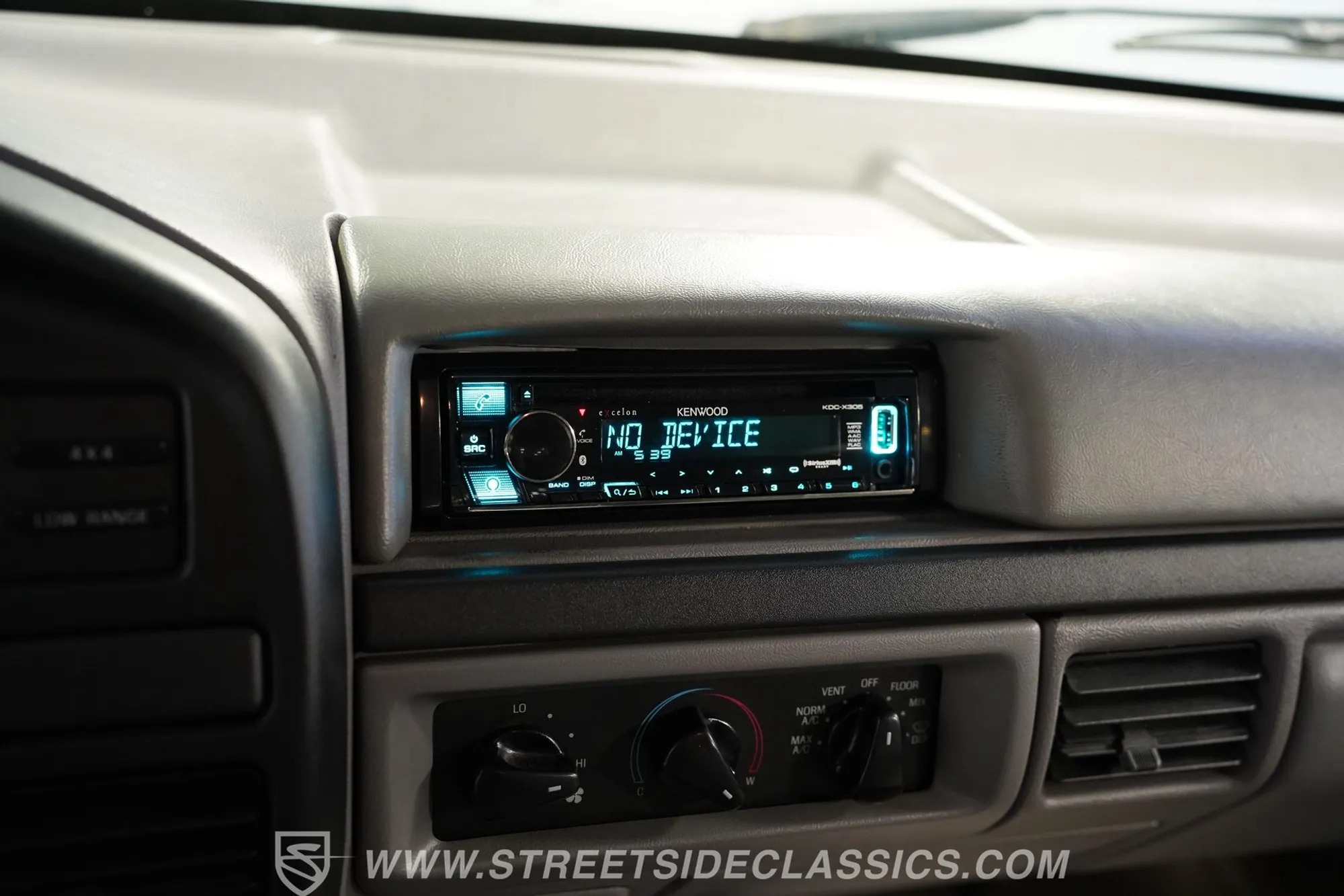 1996 Ford Bronco XLT 4×4