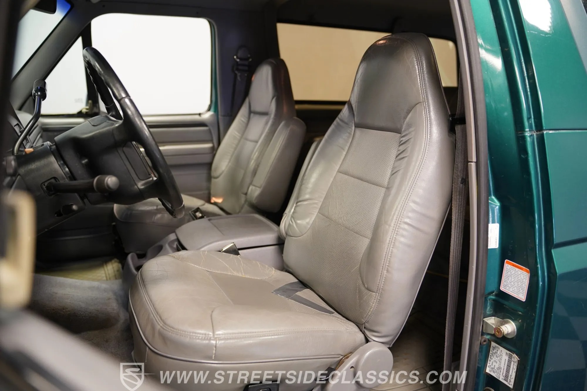 1996 Ford Bronco XLT 4×4