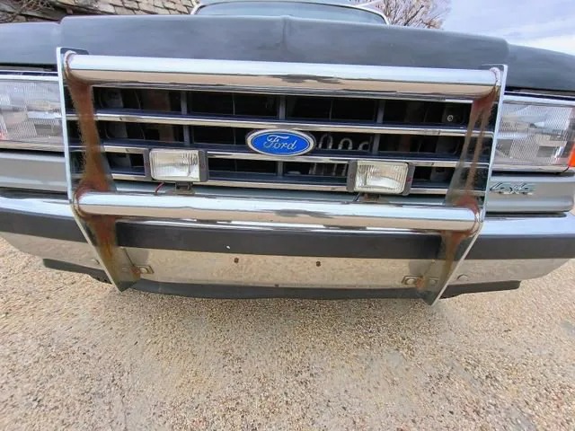 1990 Ford Bronco XLT