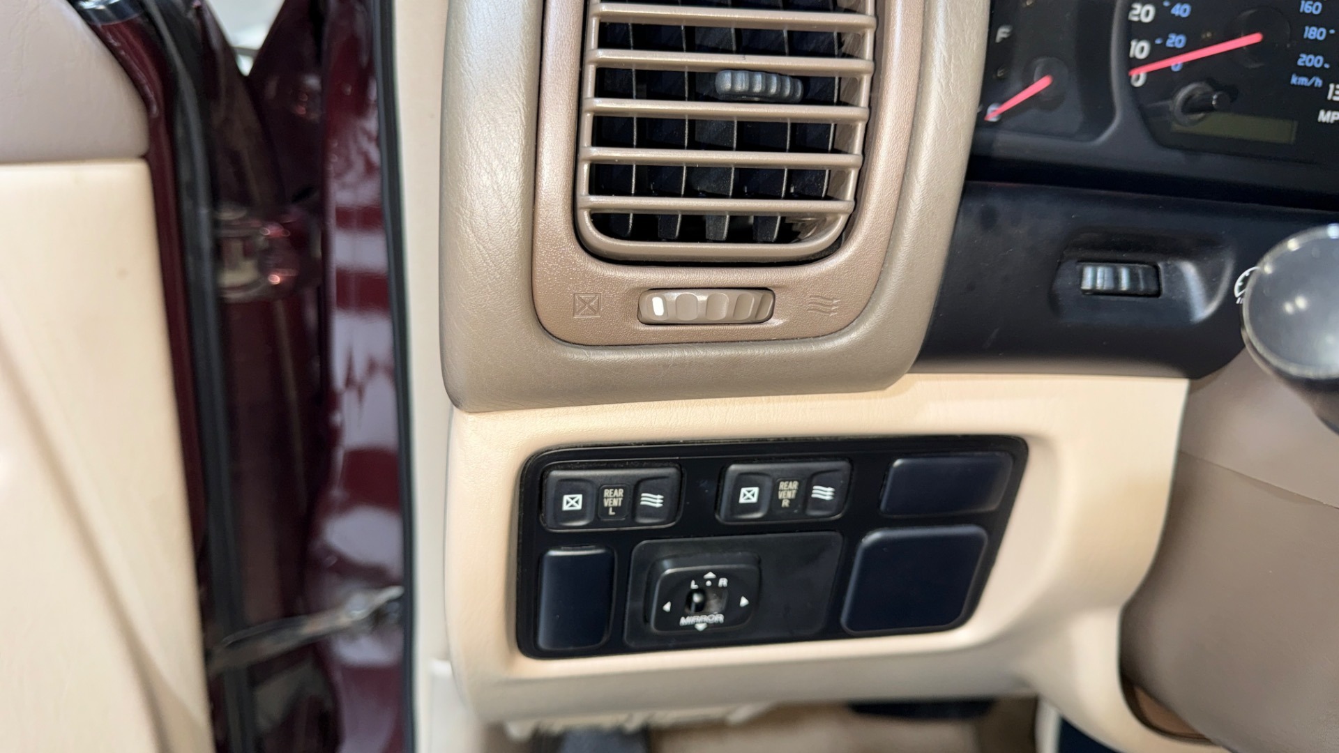 2000 Toyota Land Cruiser