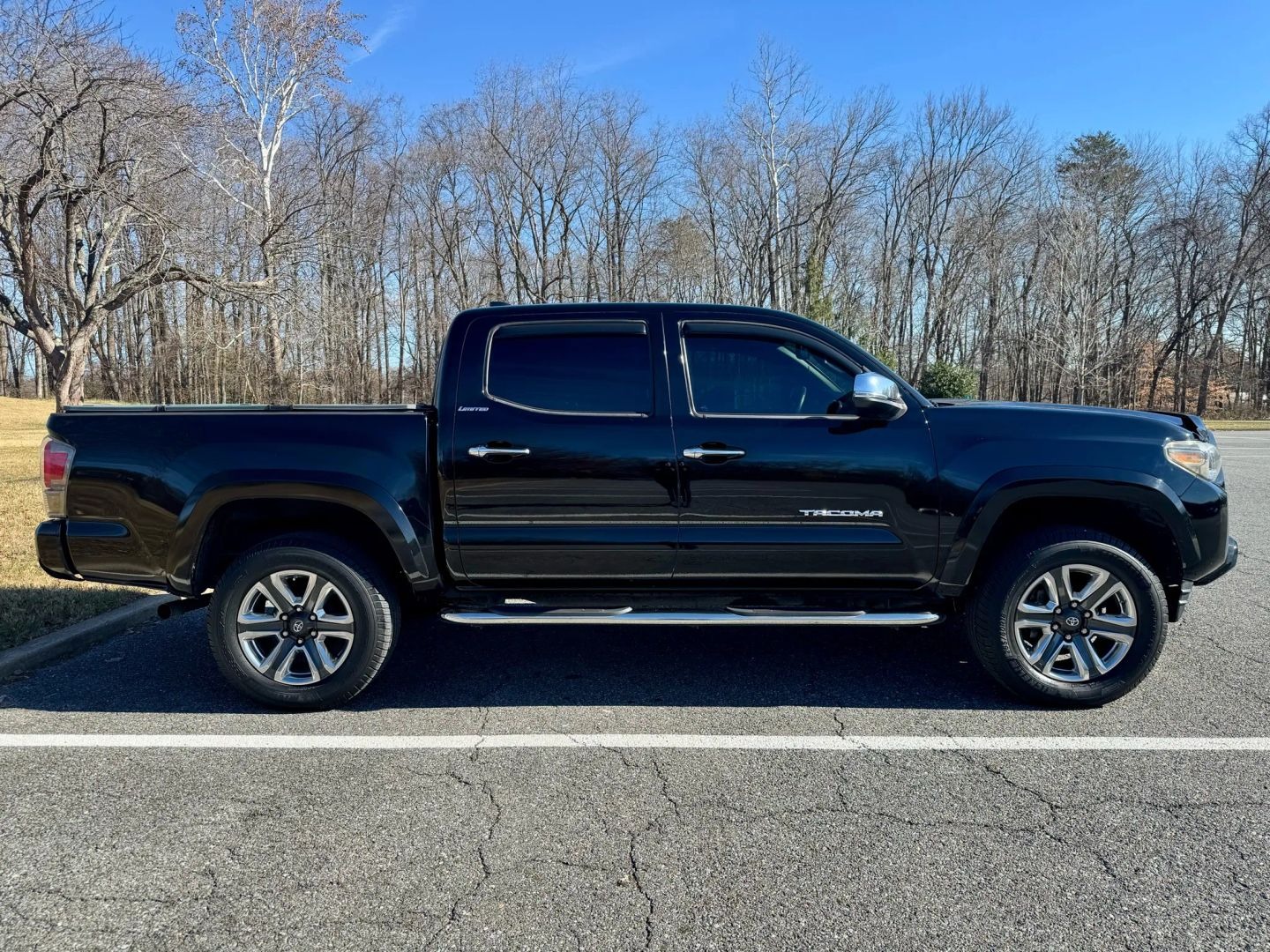 2016 Toyota Tacoma Limited - 4