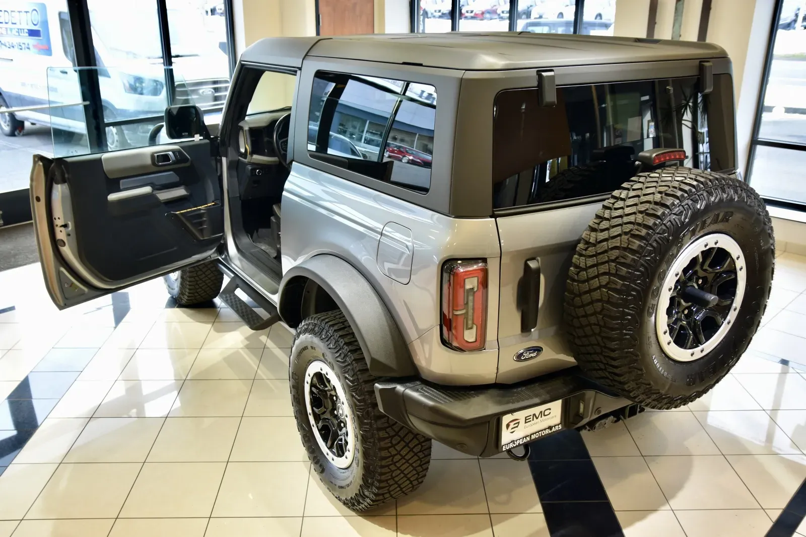 2023 Ford Bronco Badlands Advanced
