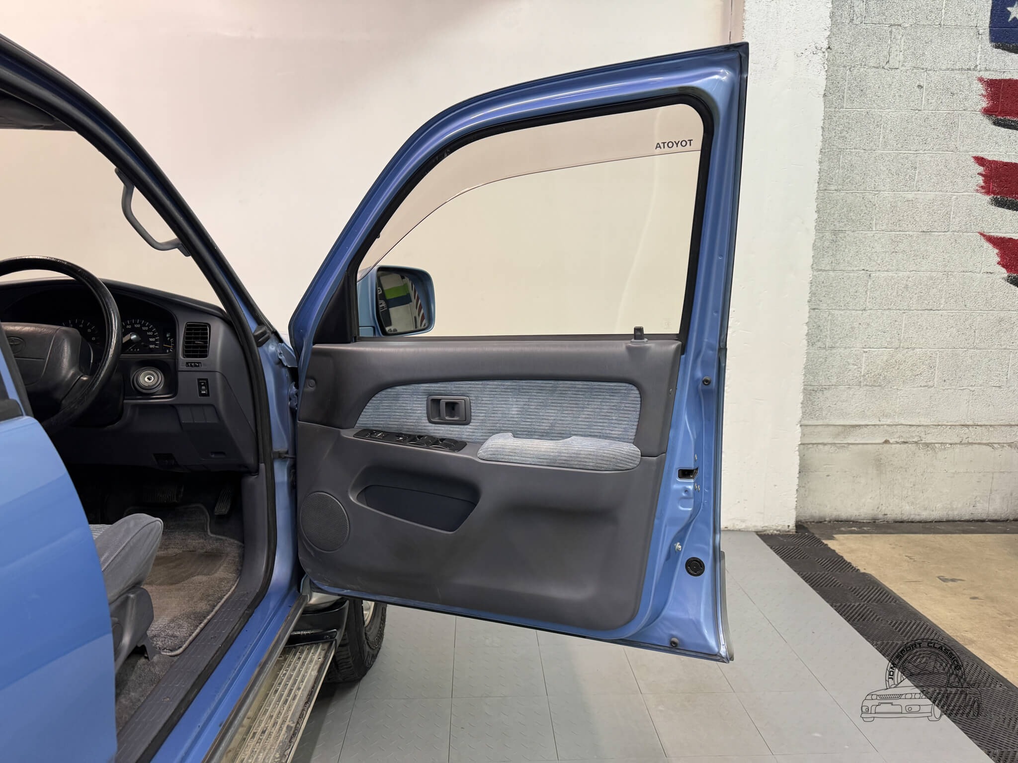 1997 Toyota Hilux Surf SSR-X