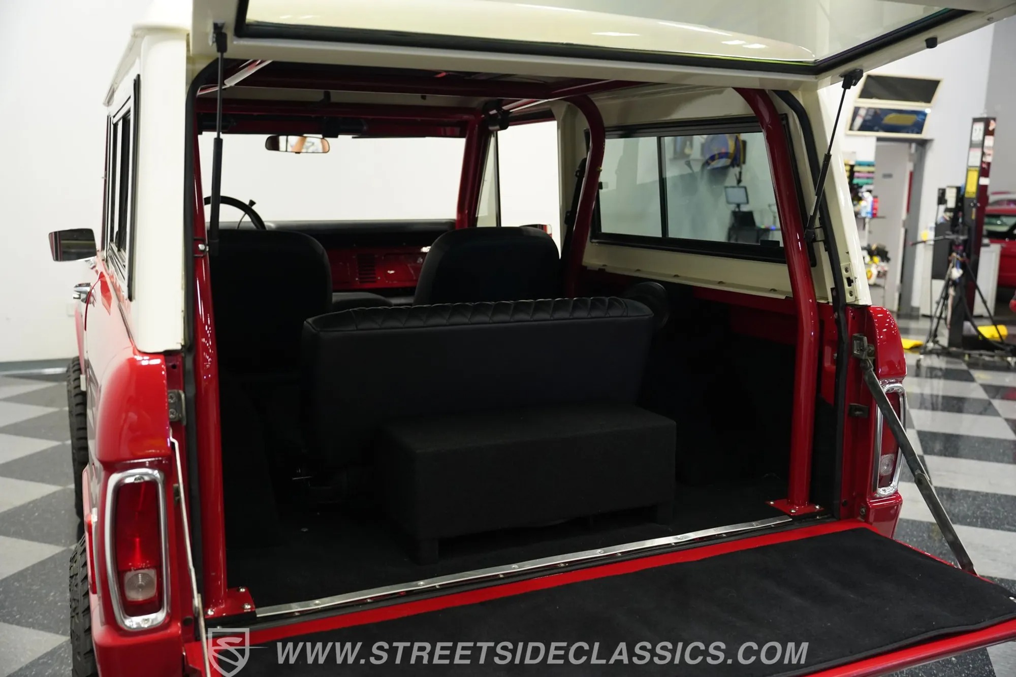 1977 Ford Bronco 4×4