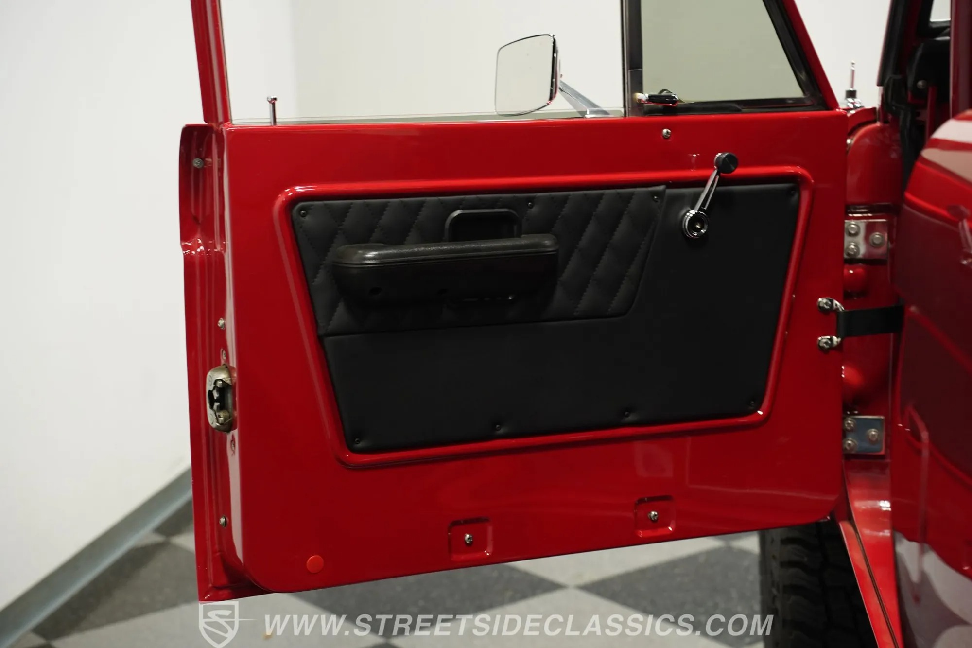 1977 Ford Bronco 4×4