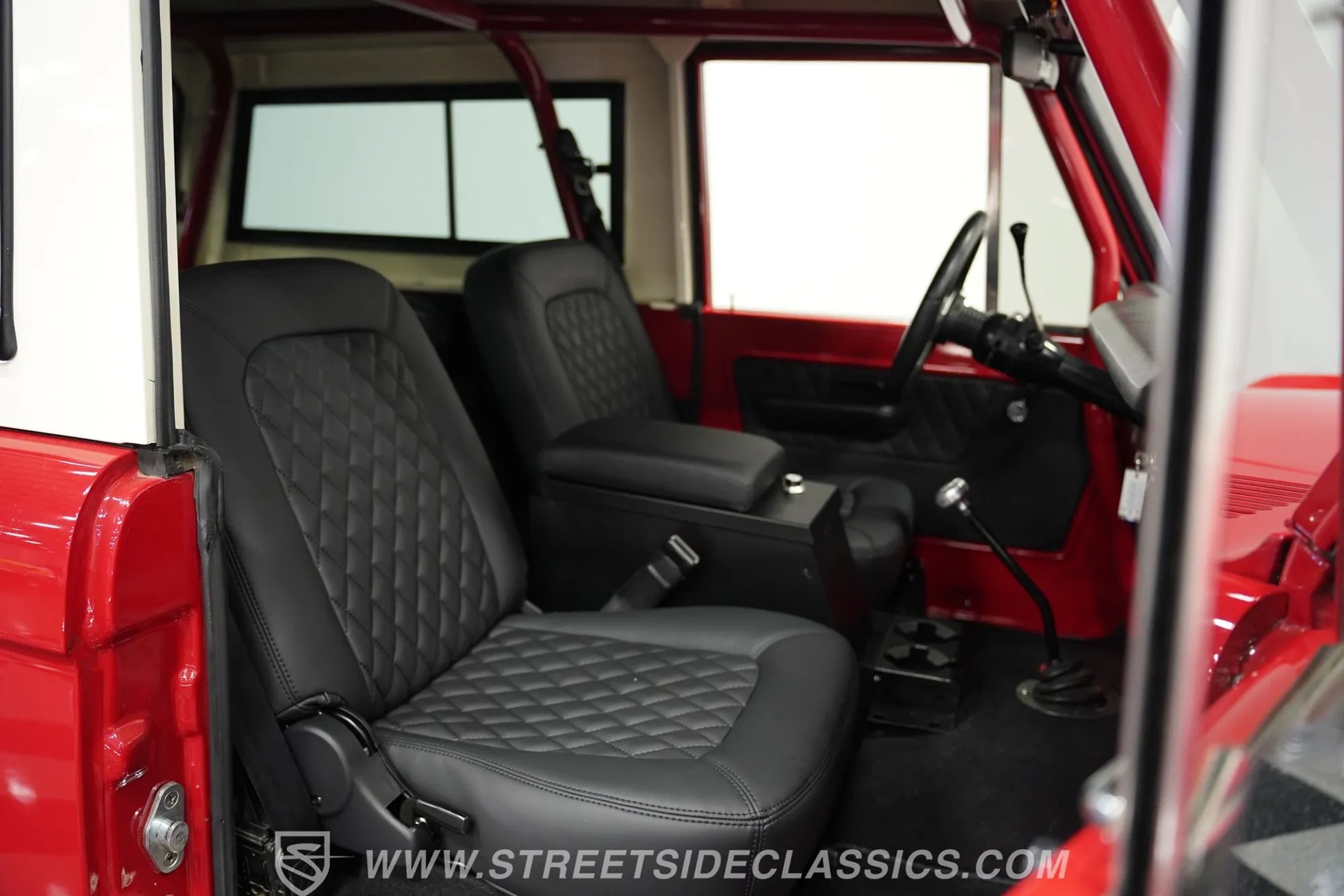 1977 Ford Bronco 4×4