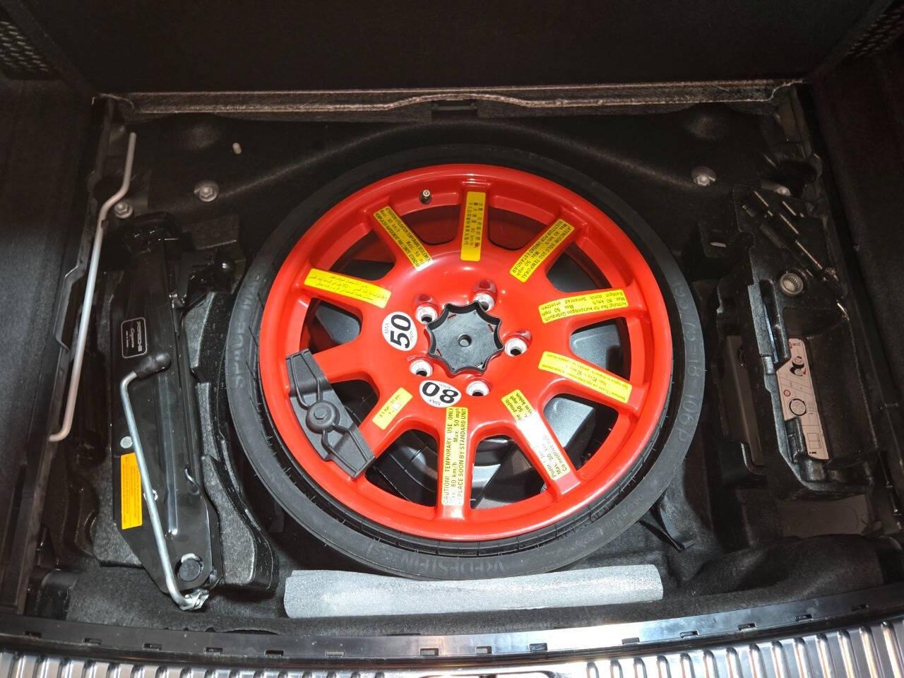 2013 Porsche Cayenne GTS