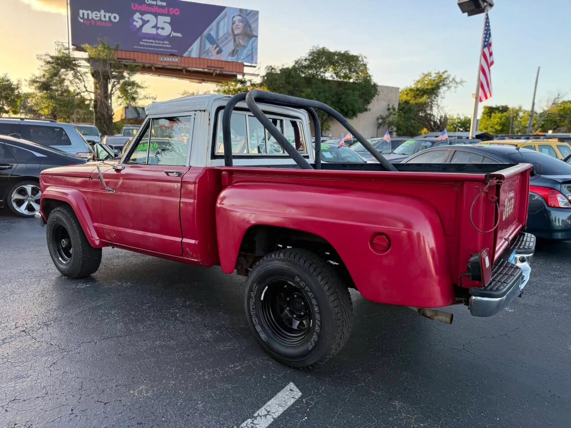 1973 Jeep J-4000 - 3