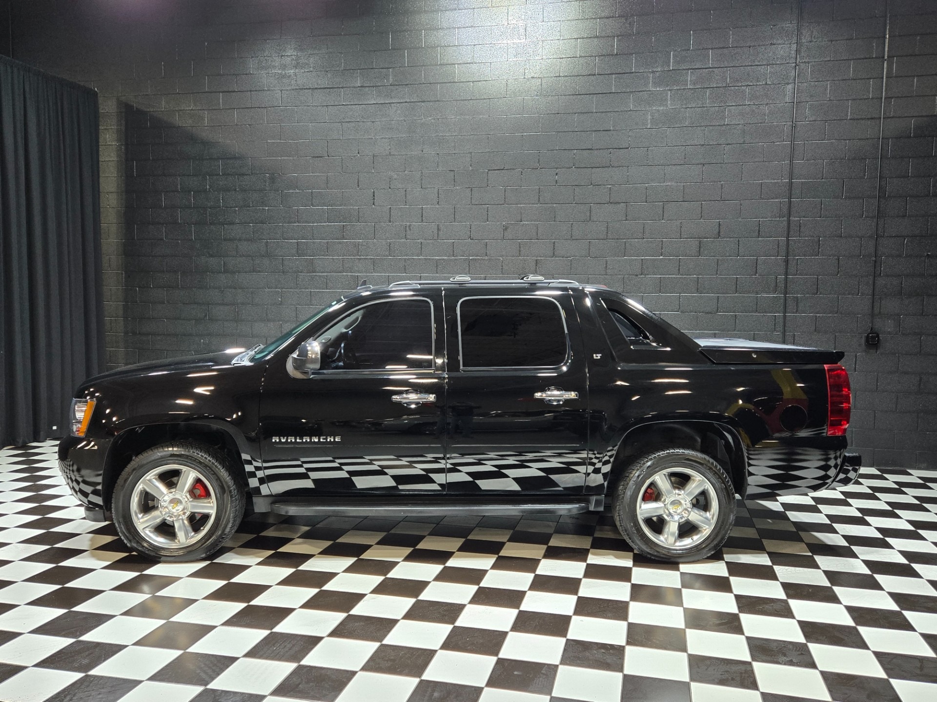 2012 Chevrolet Avalanche LT