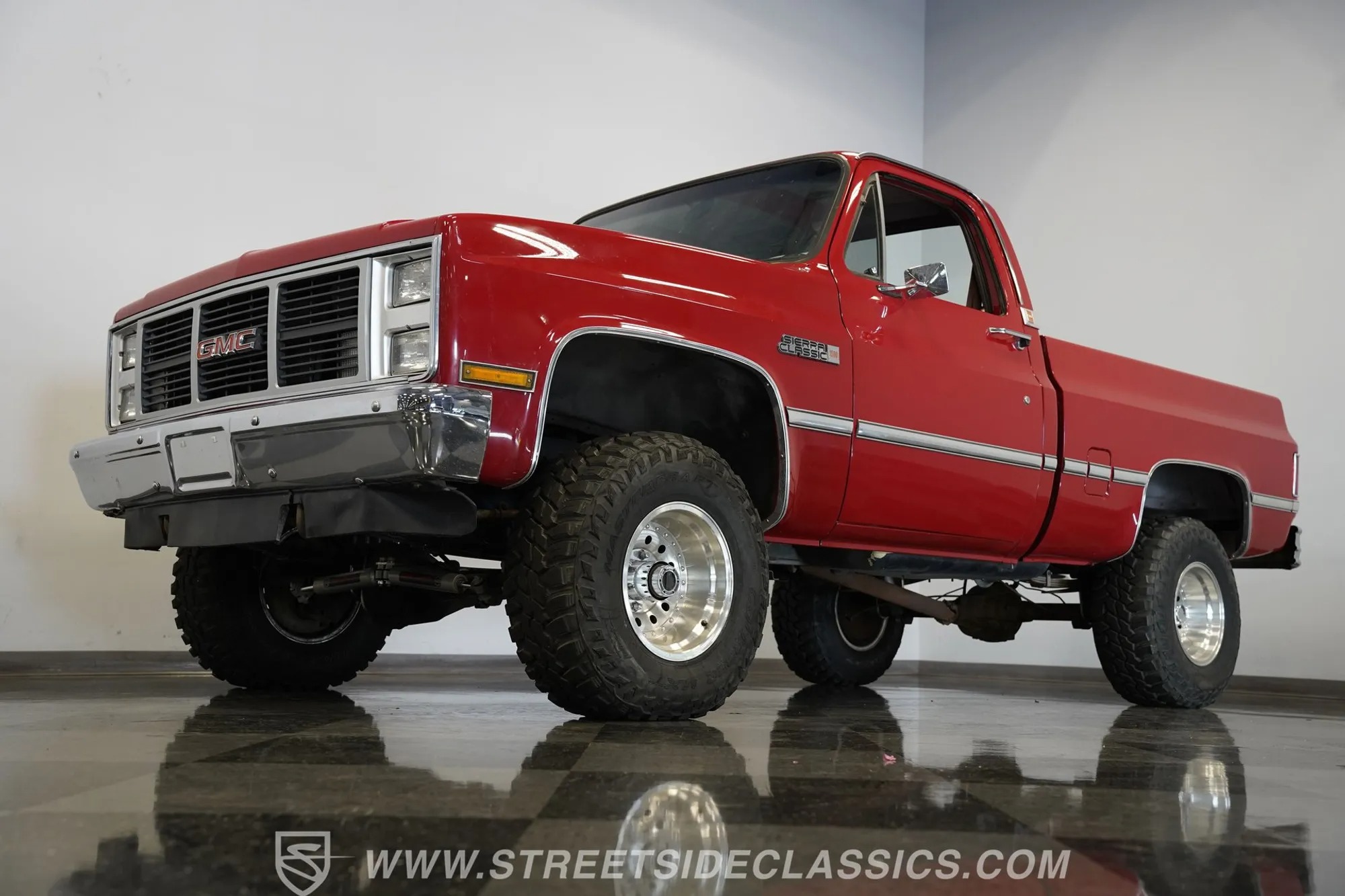 1985 GMC Sierra 1500 4×4 - 3