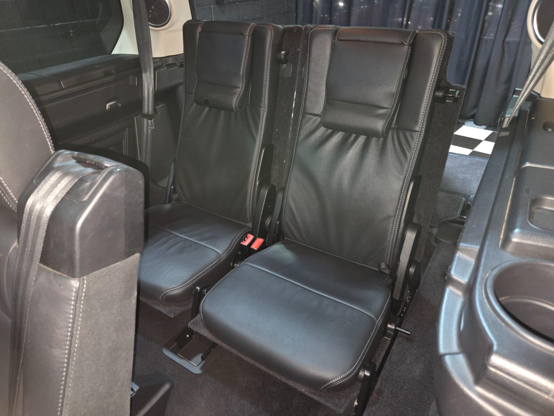 2015 Land Rover LR4 HSE LUX