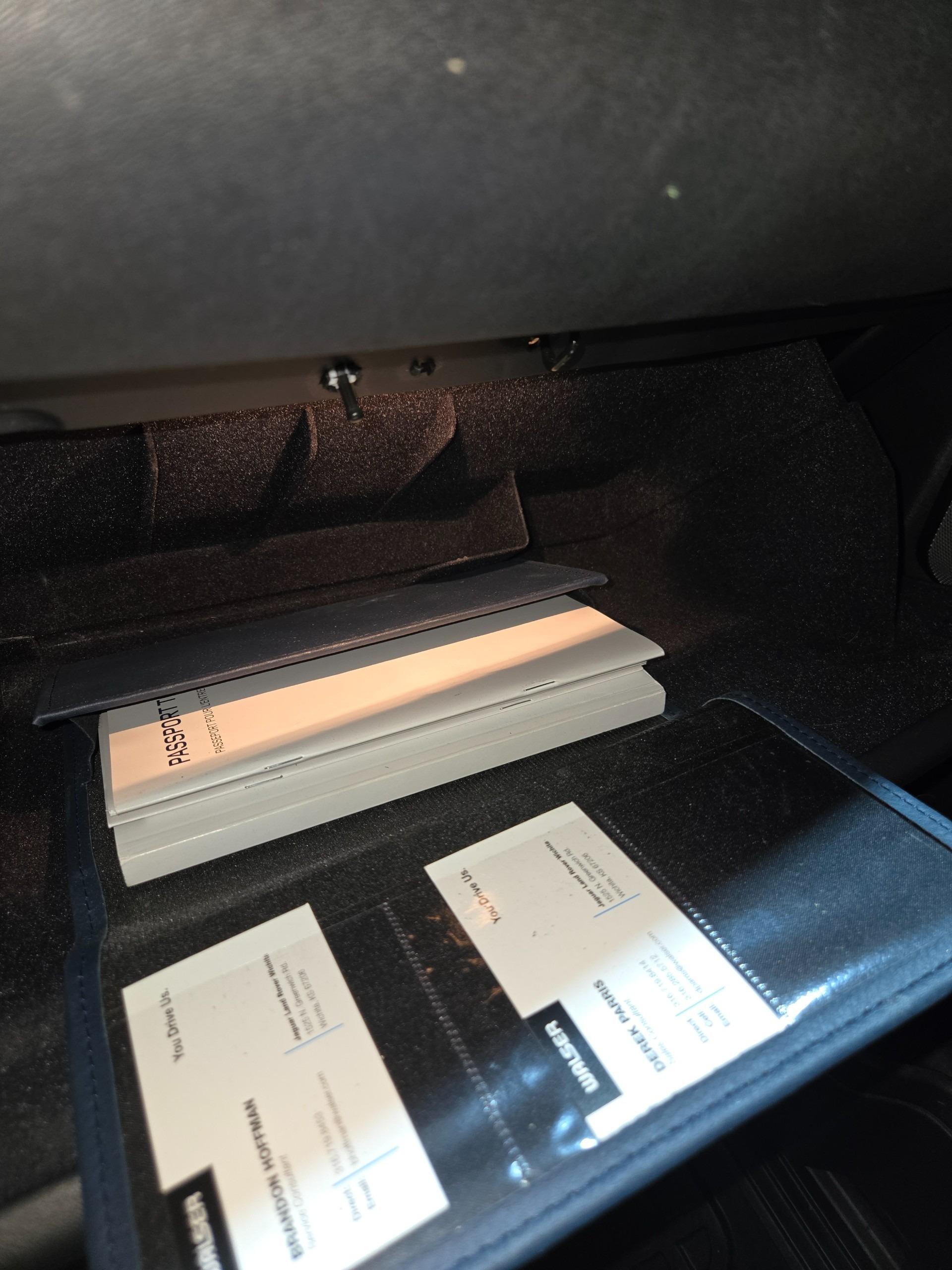 2015 Land Rover LR4 HSE LUX