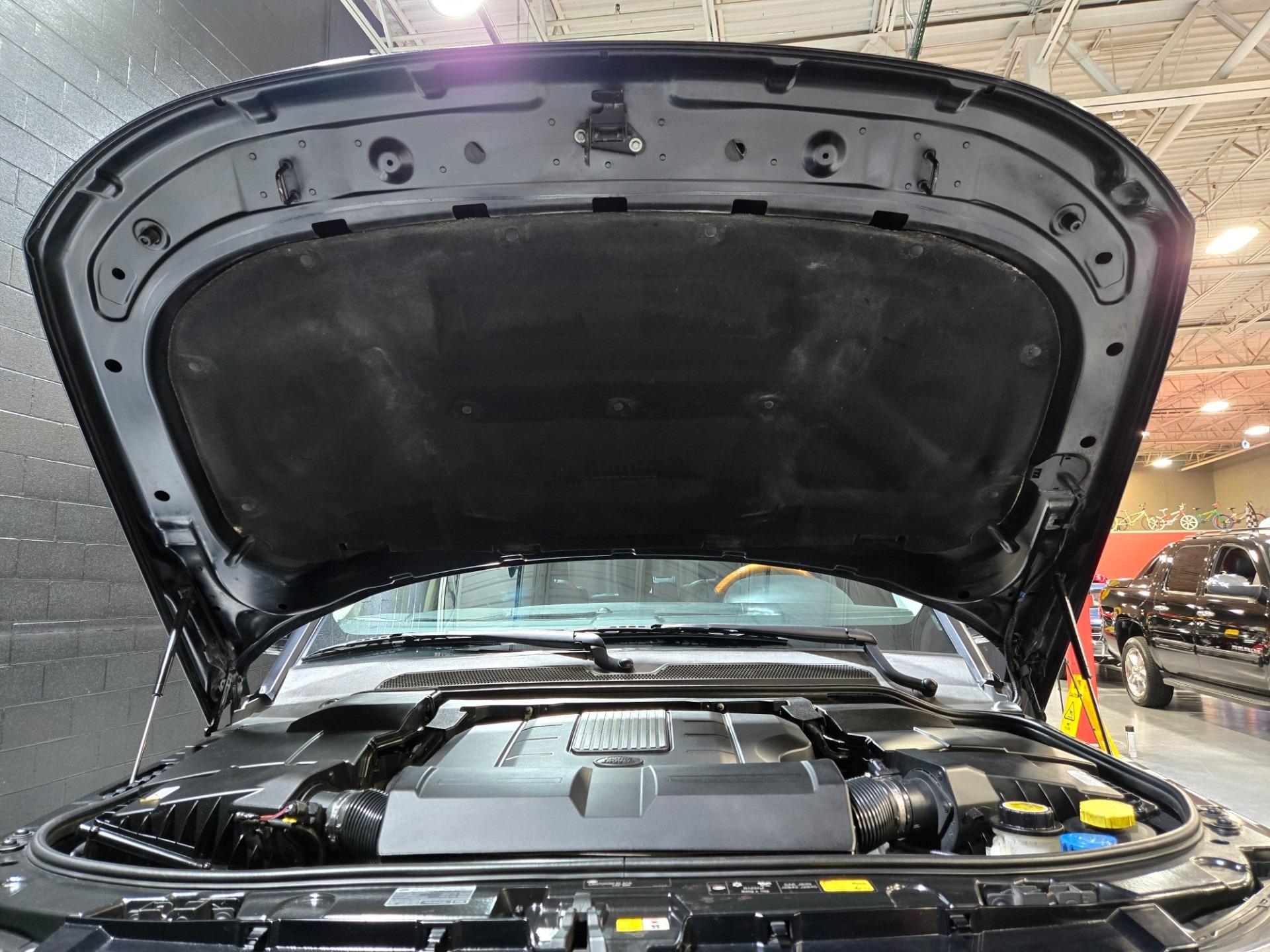 2015 Land Rover LR4 HSE LUX