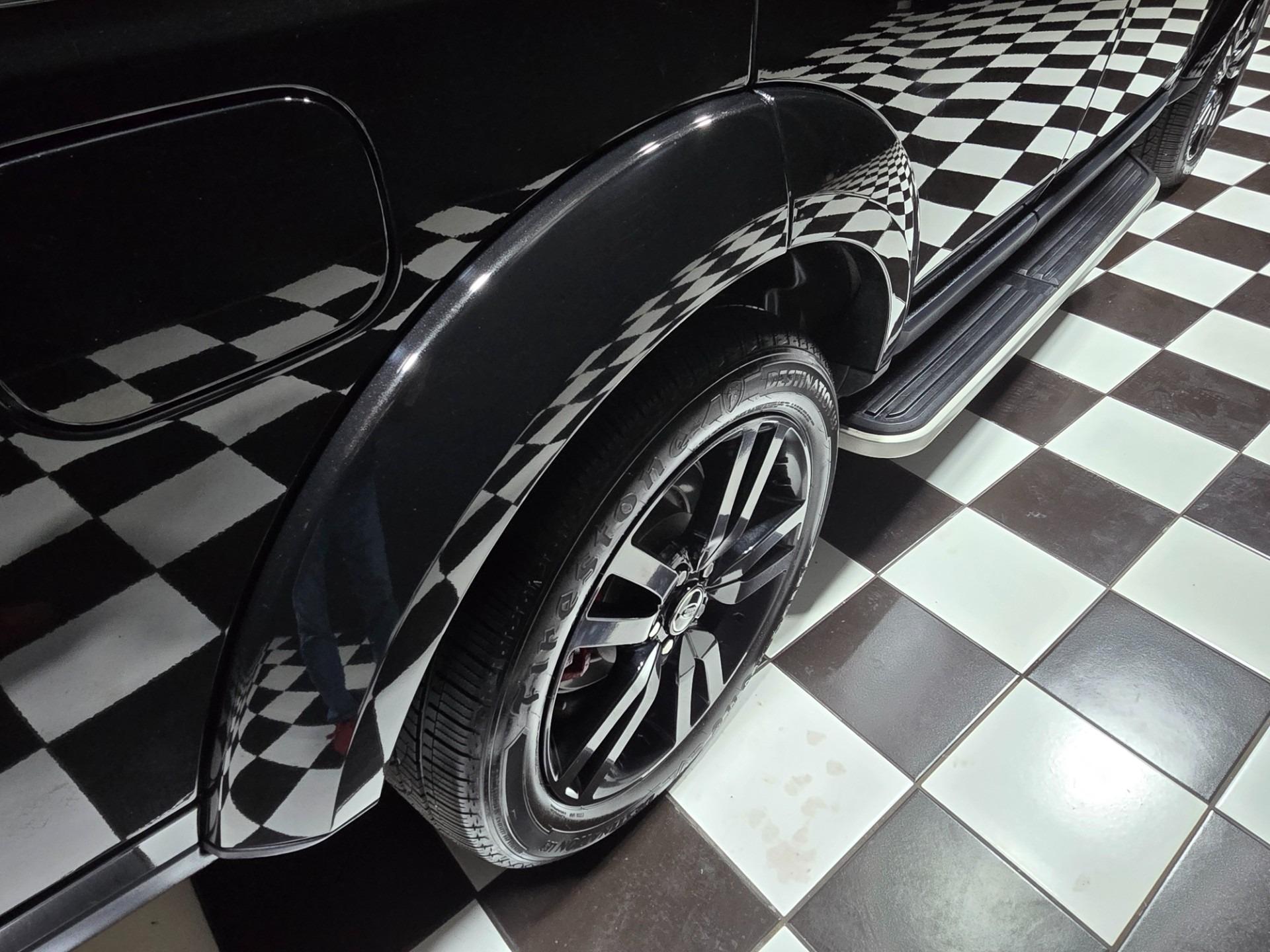 2015 Land Rover LR4 HSE LUX