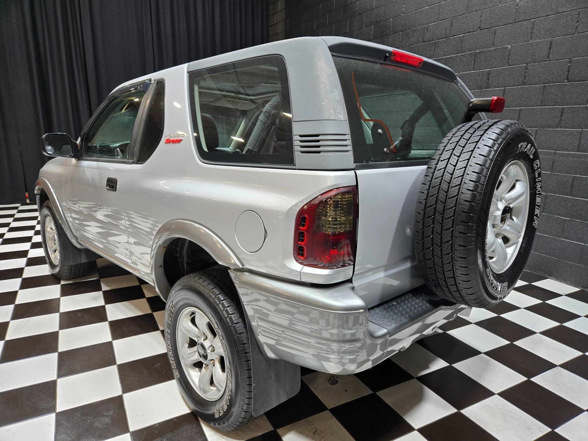 2002 Isuzu Rodeo Sport