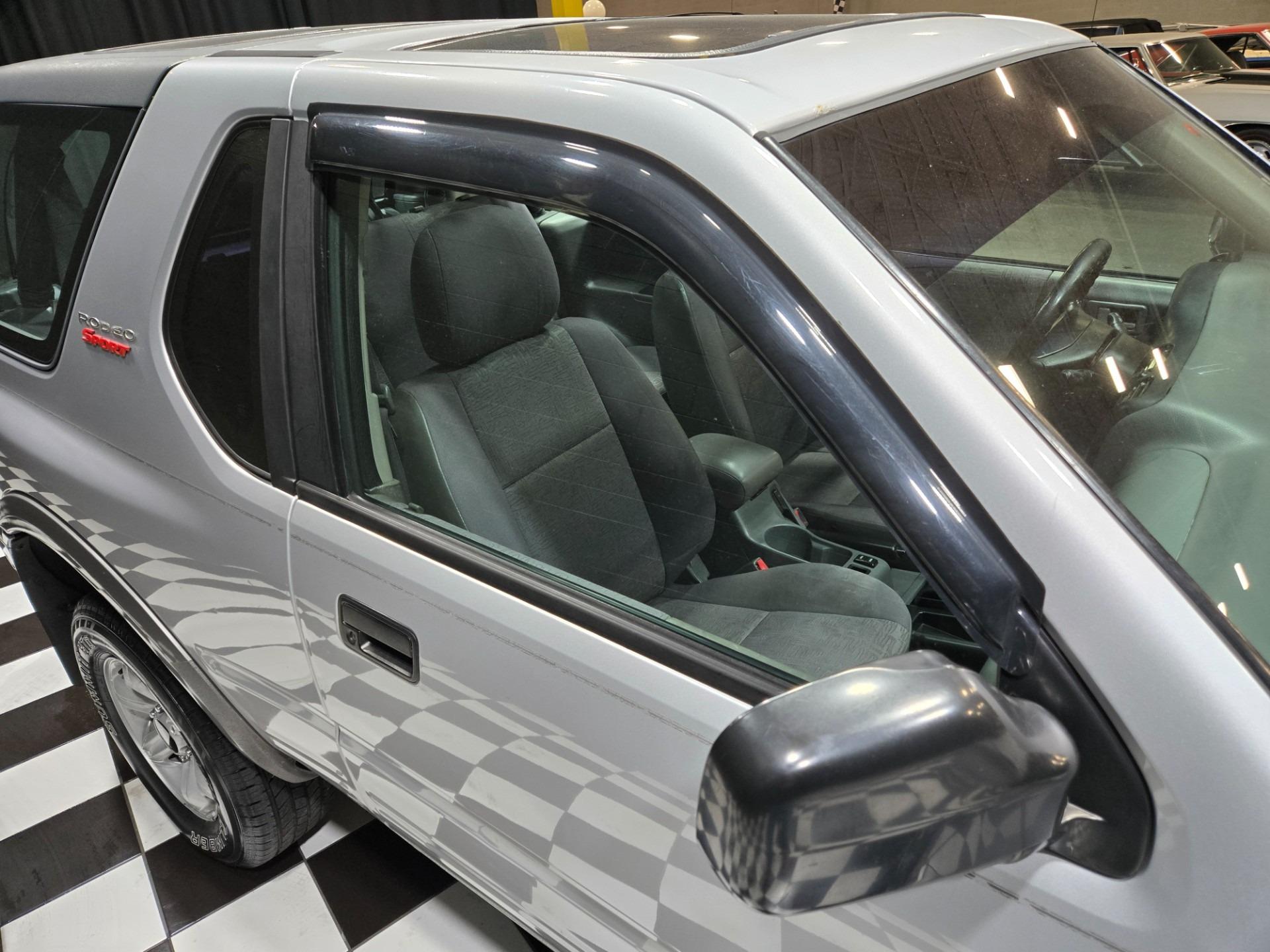 2002 Isuzu Rodeo Sport