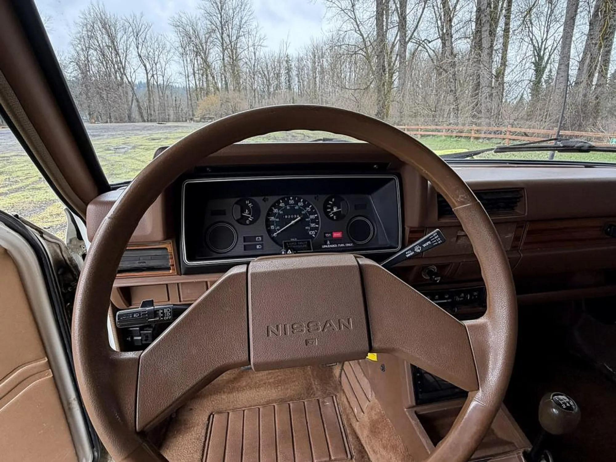 1984 Nissan Sunrader