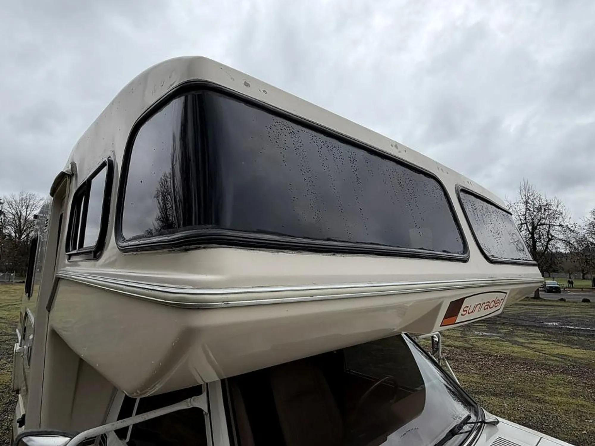 1984 Nissan Sunrader