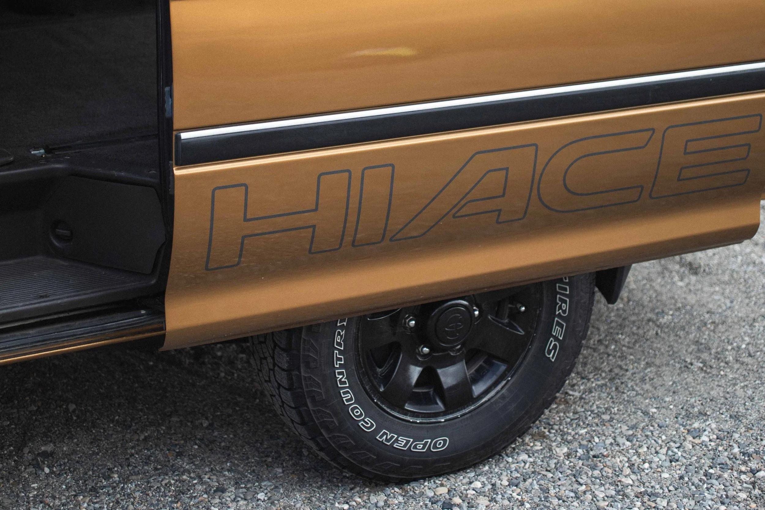 1996 Toyota HiAce