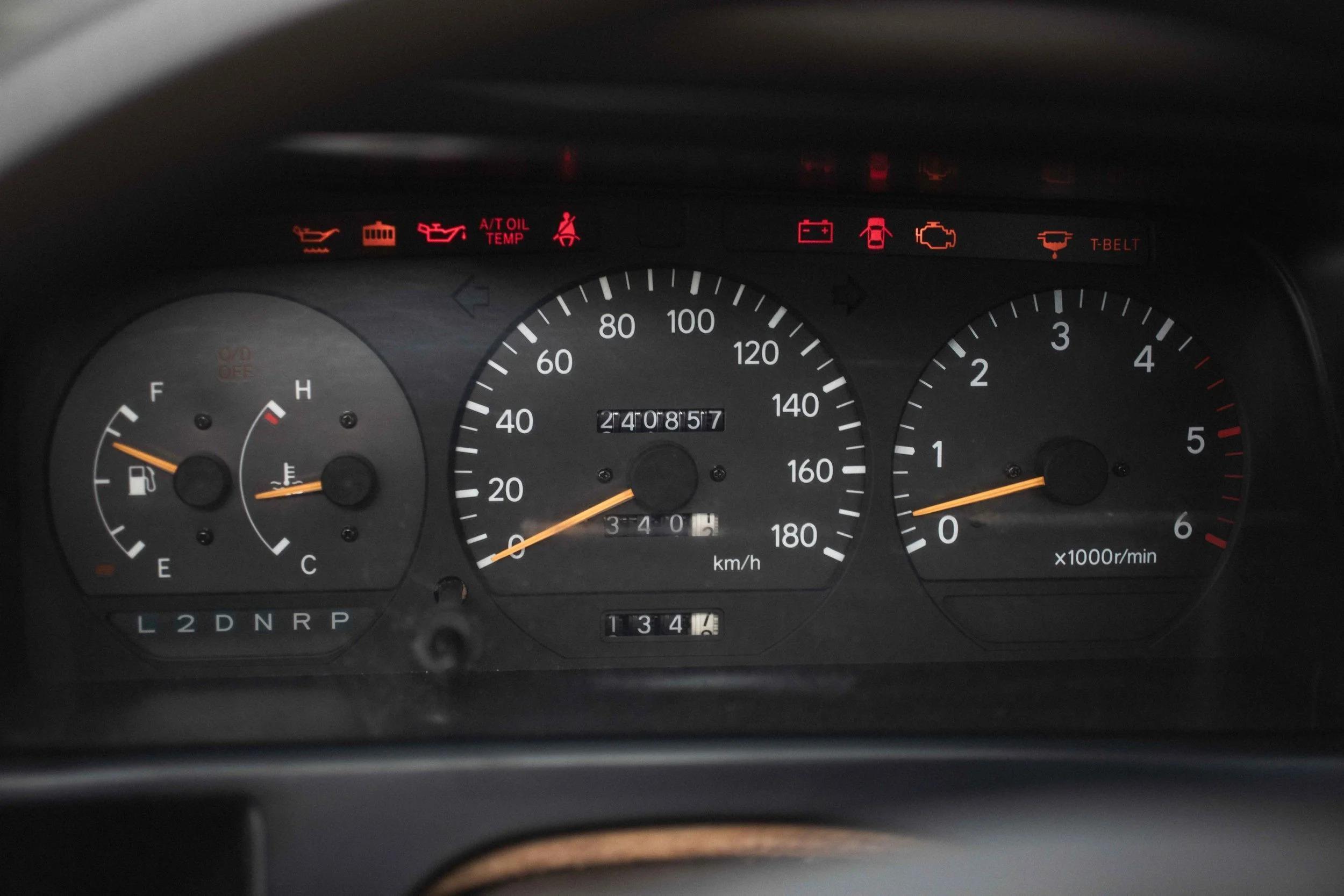 1996 Toyota HiAce