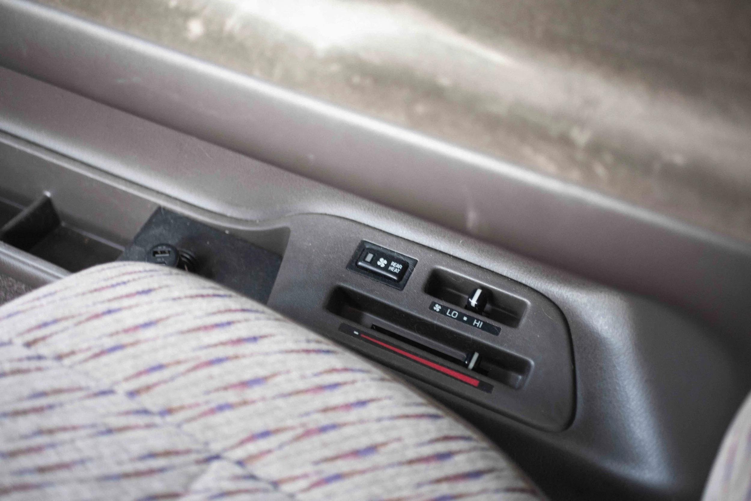 1996 Toyota HiAce