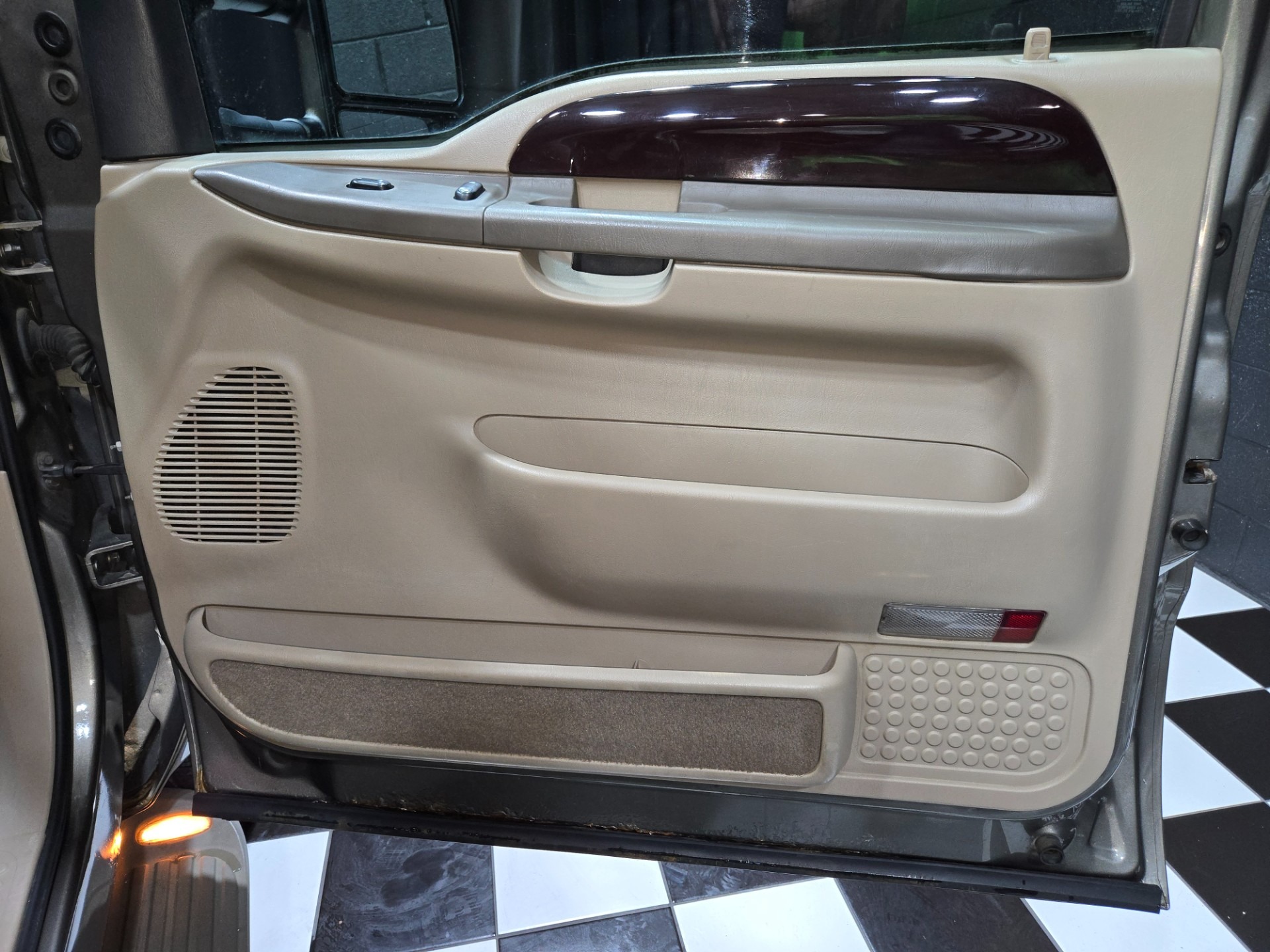 2002 Ford Excursion Limited