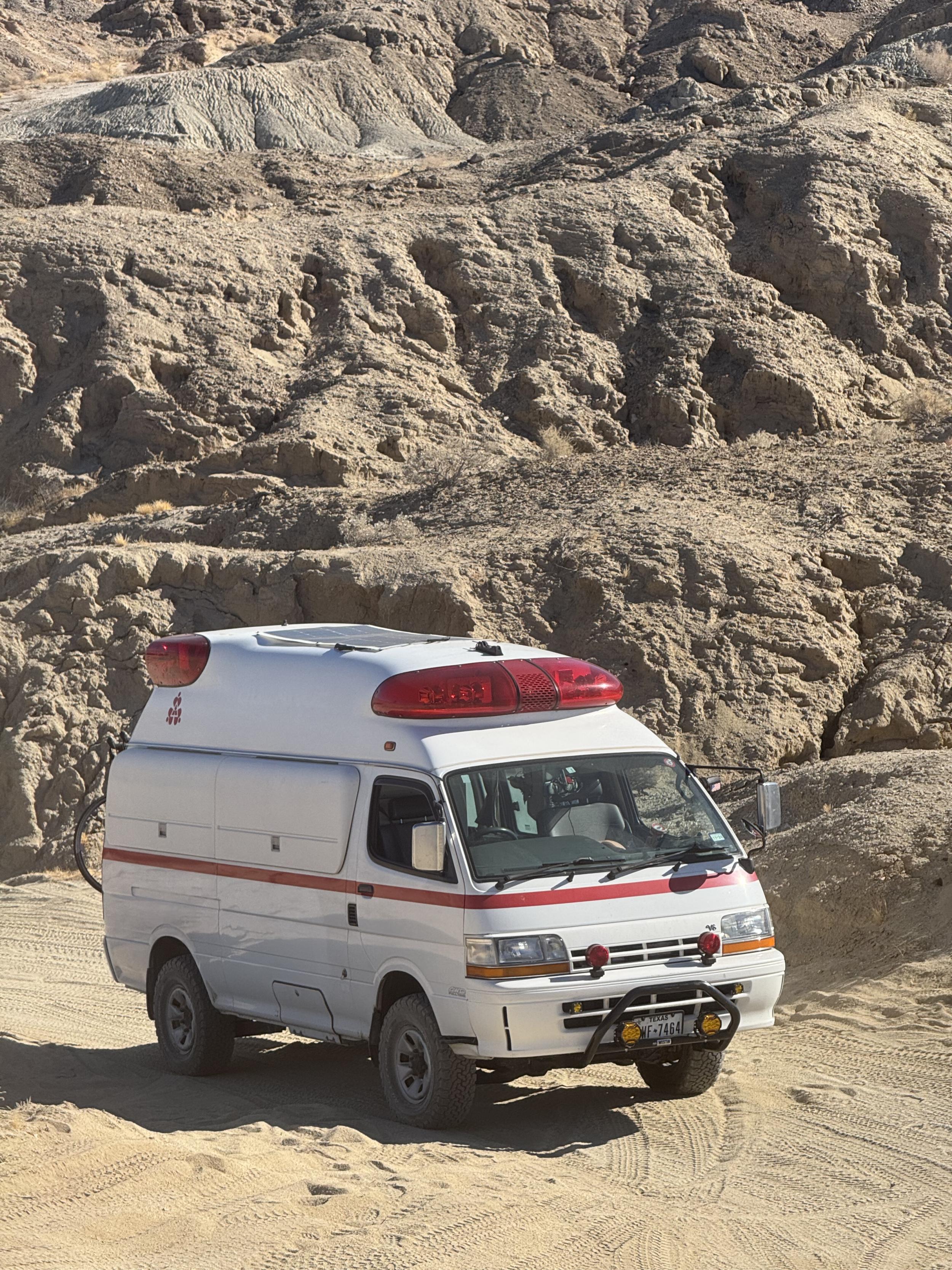 1997 Toyota HiAce HiMedic Ambulance