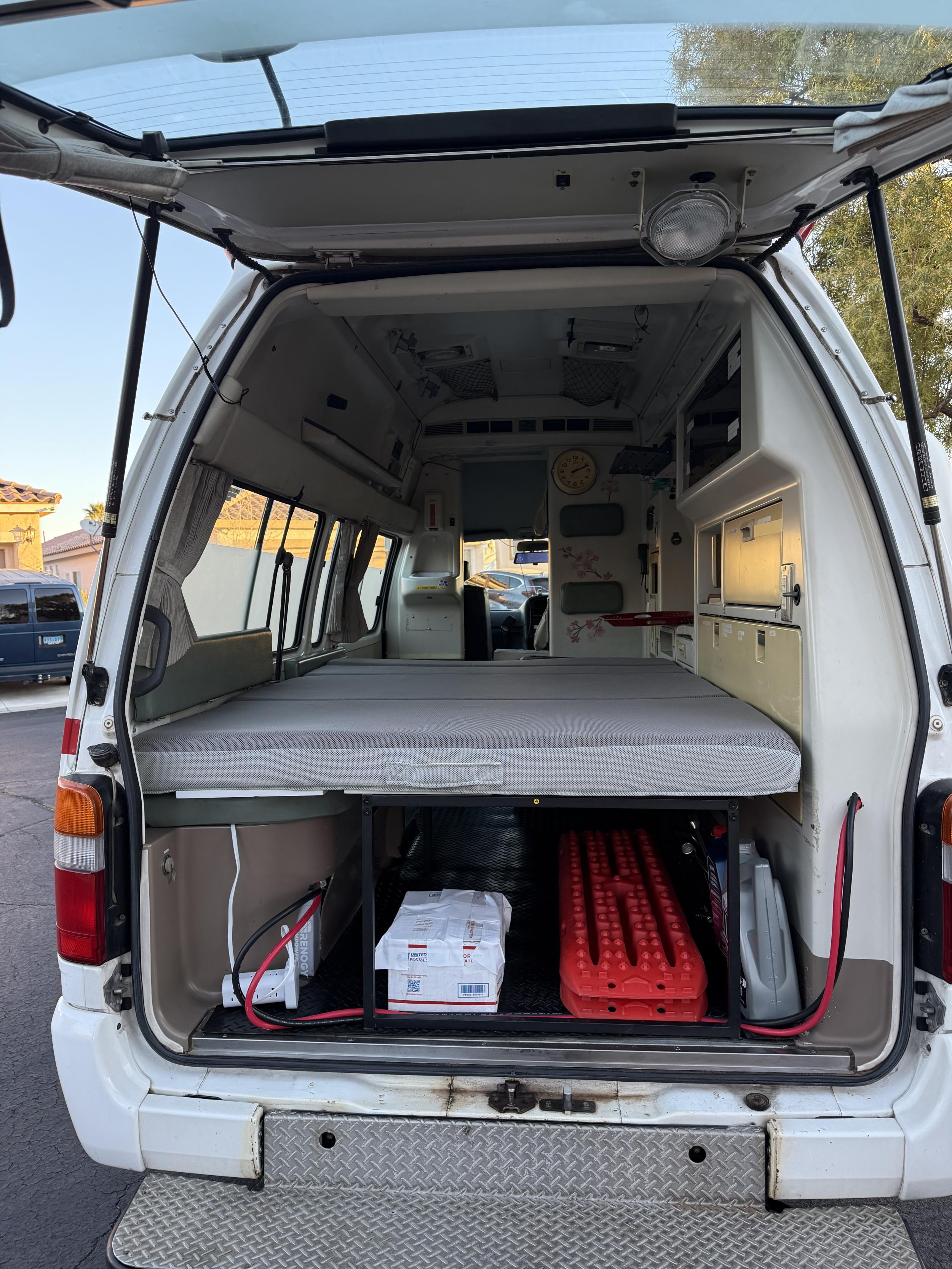 1997 Toyota HiAce HiMedic Ambulance