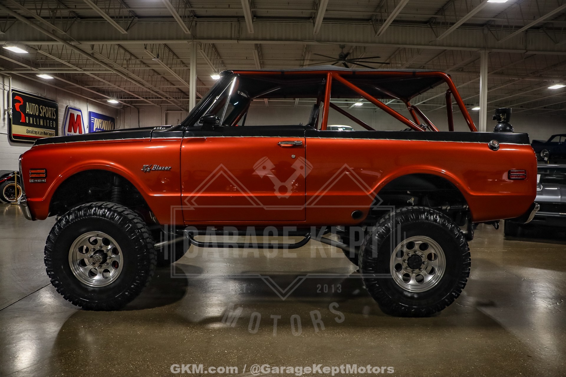 1972 Chevrolet K5 Blazer - 2