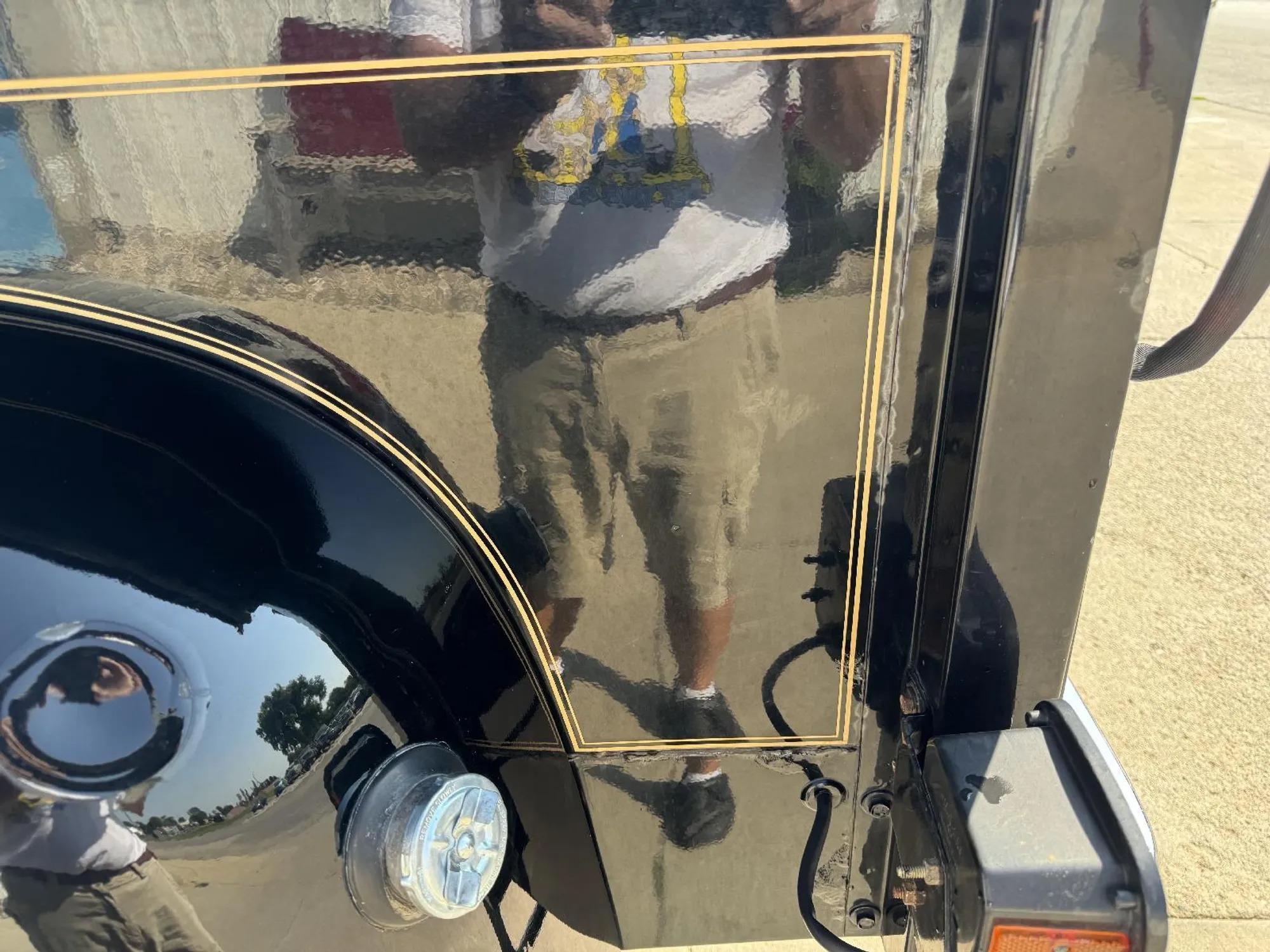 1977 Ford F-150 4×4 Shortbox