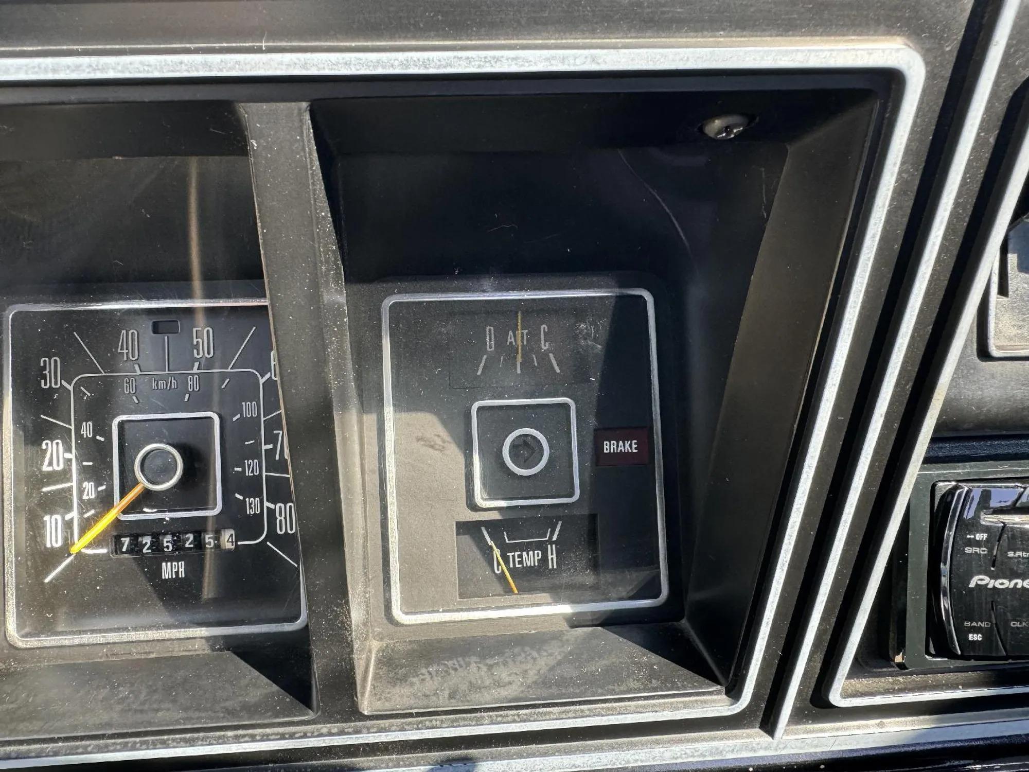 1977 Ford F-150 4×4 Shortbox