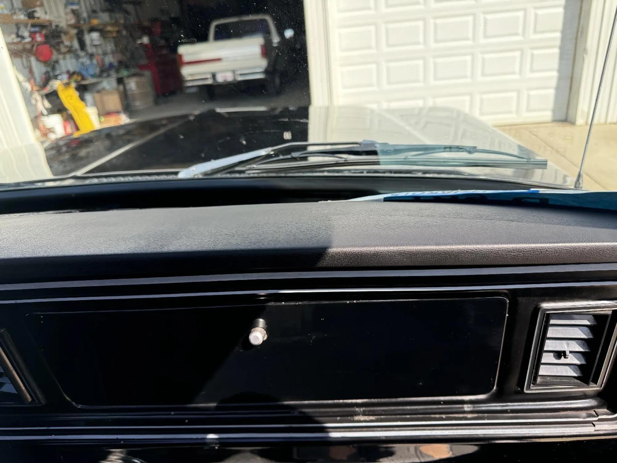 1977 Ford F-150 4×4 Shortbox