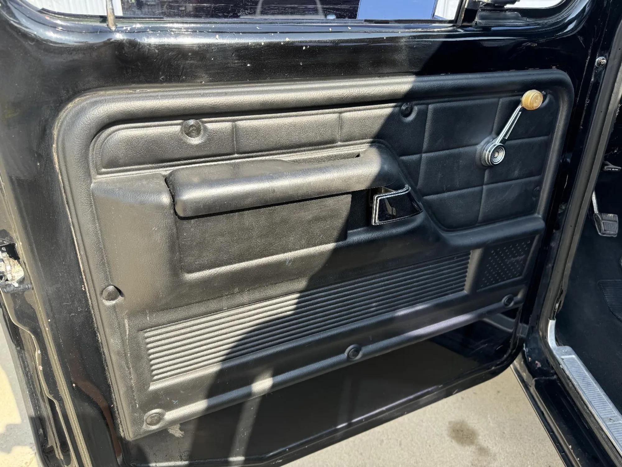 1977 Ford F-150 4×4 Shortbox