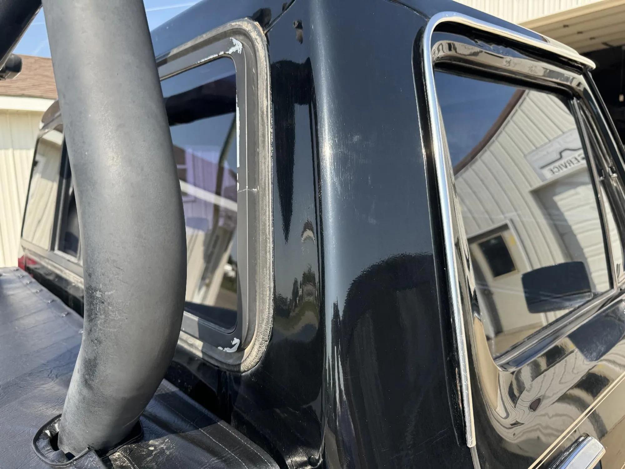 1977 Ford F-150 4×4 Shortbox